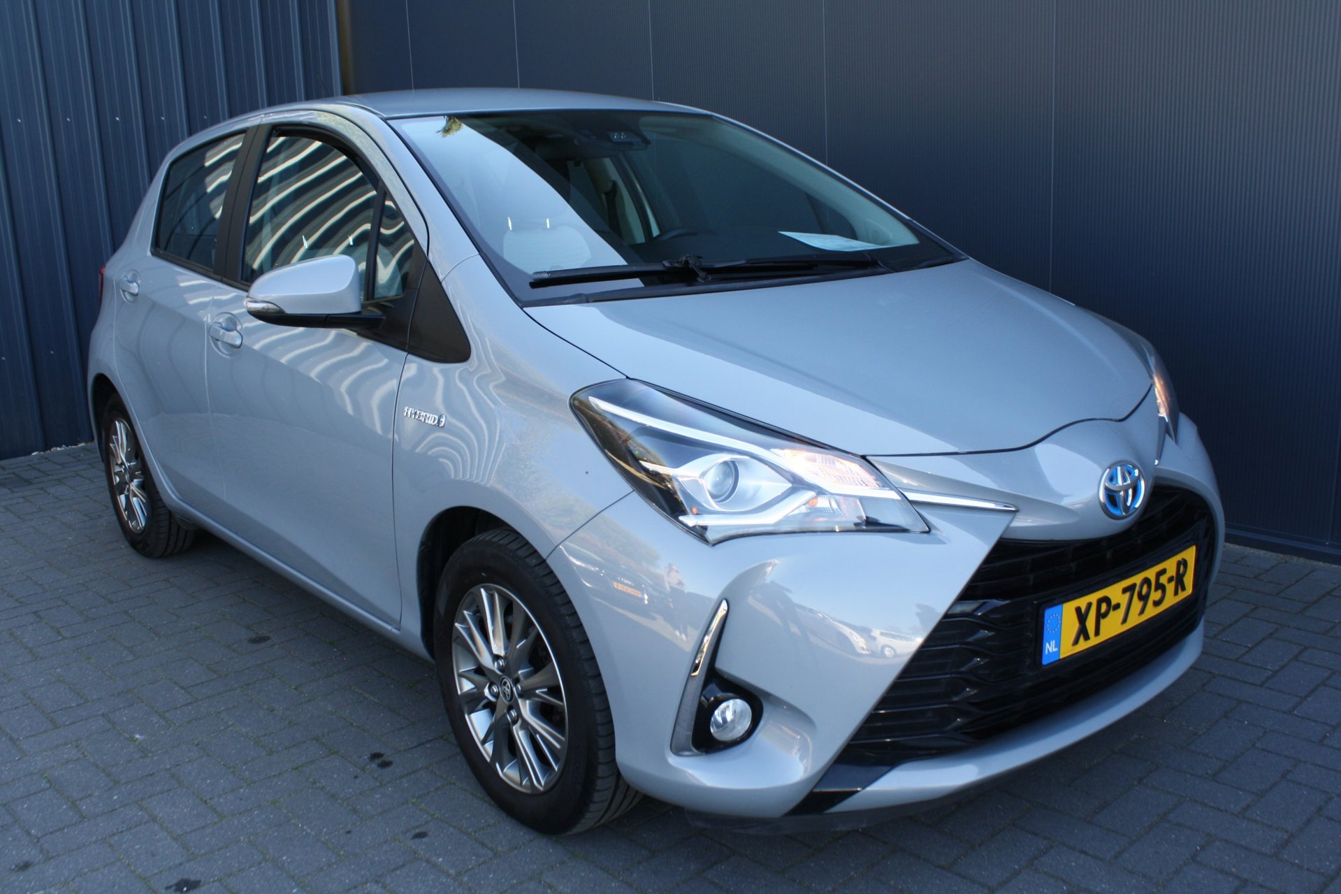 Foto van Toyota Toyota Yaris Hybrid