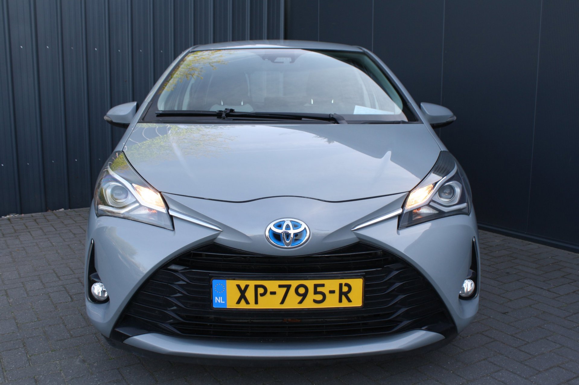 Foto van Toyota Toyota Yaris Hybrid
