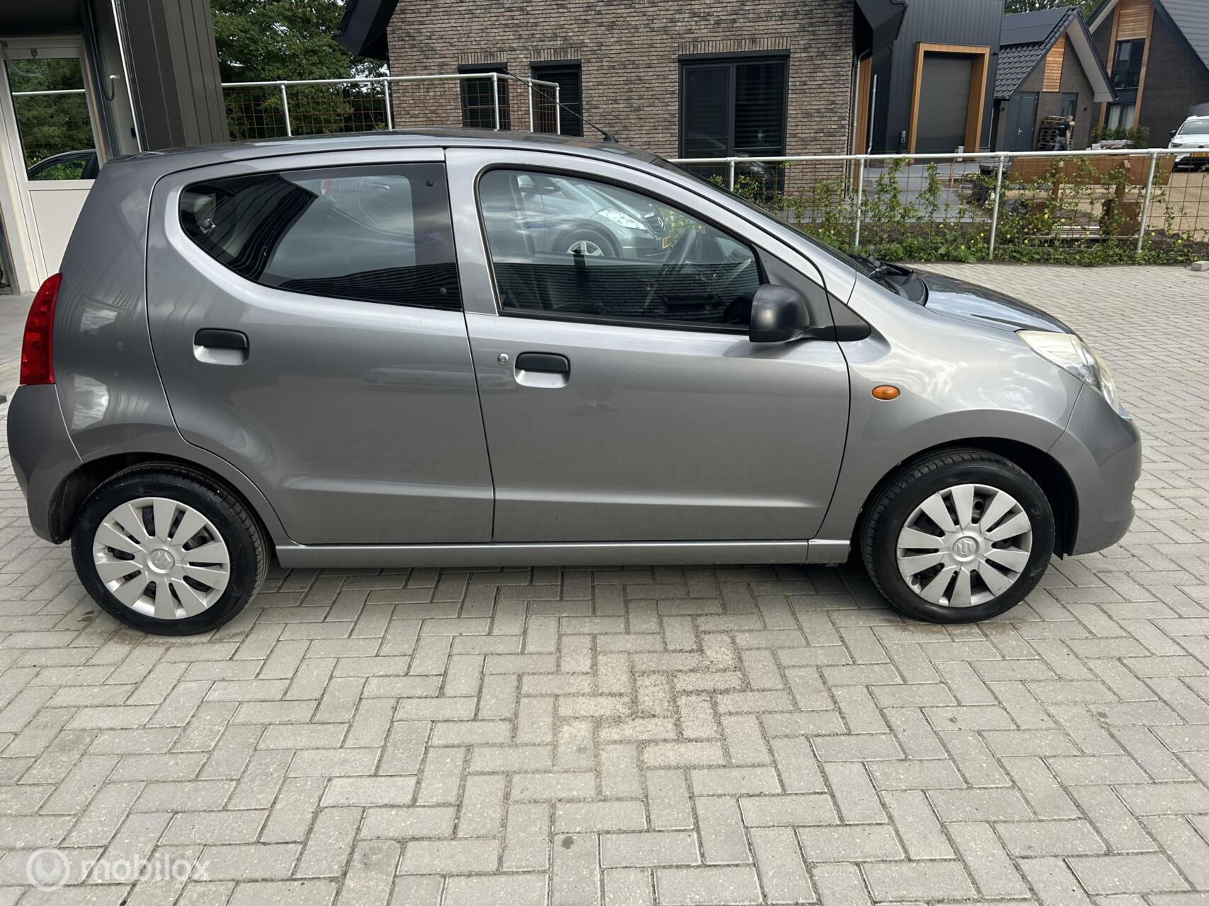 Foto van Suzuki Alto