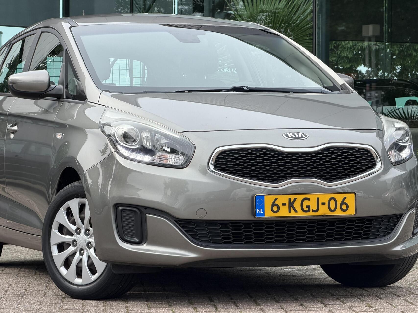Foto van Kia Carens
