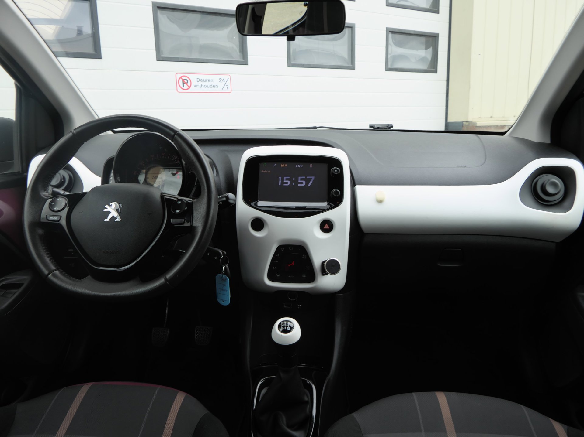 Foto van Peugeot Peugeot 108