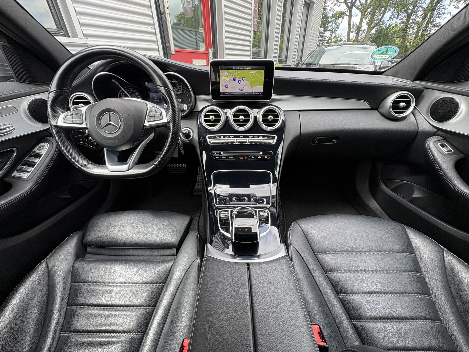 Foto van Mercedes-Benz C 200