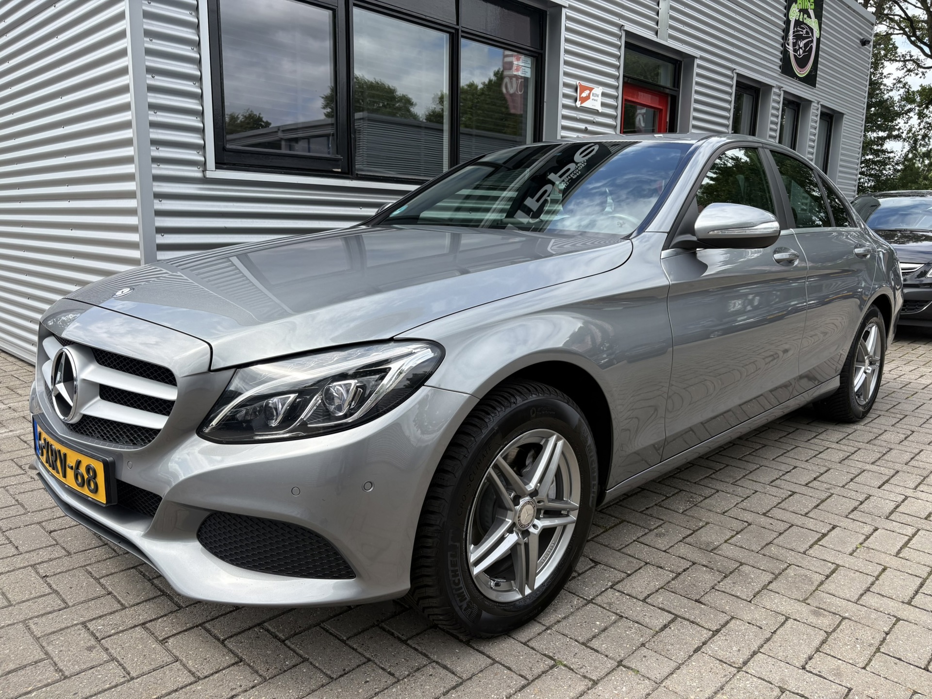 Foto van Mercedes-Benz C 200