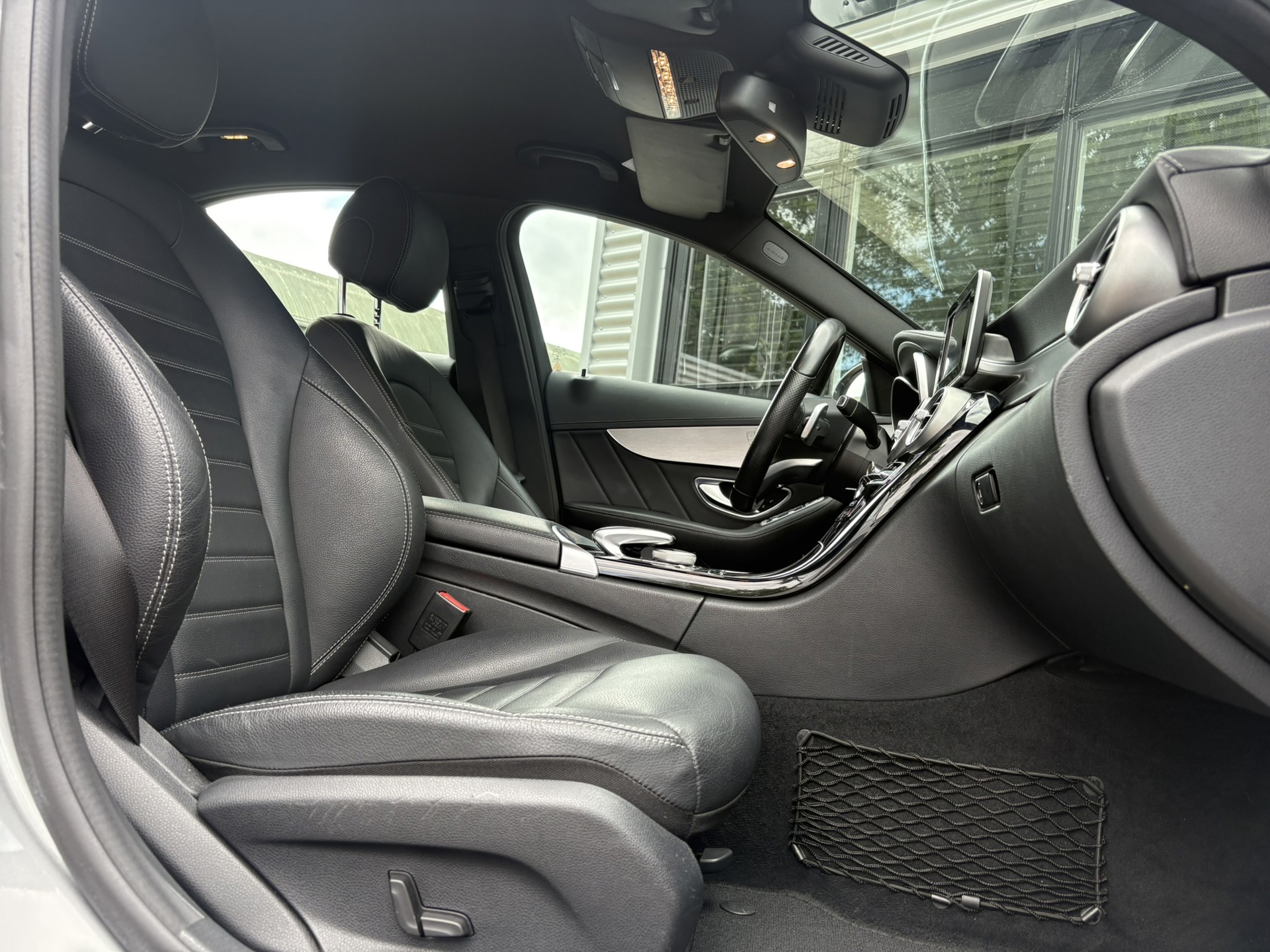 Foto van Mercedes-Benz C 200