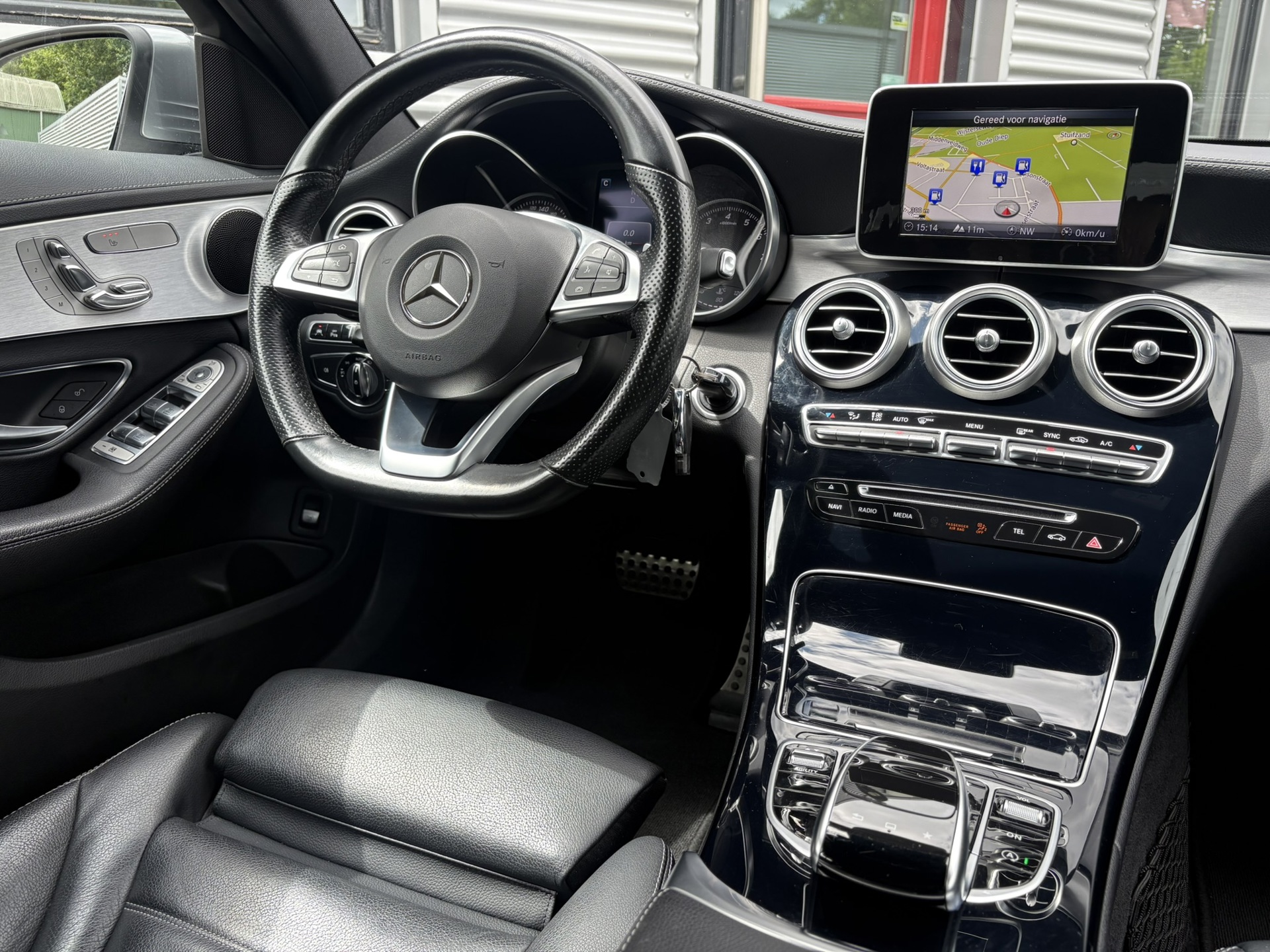 Foto van Mercedes-Benz C 200