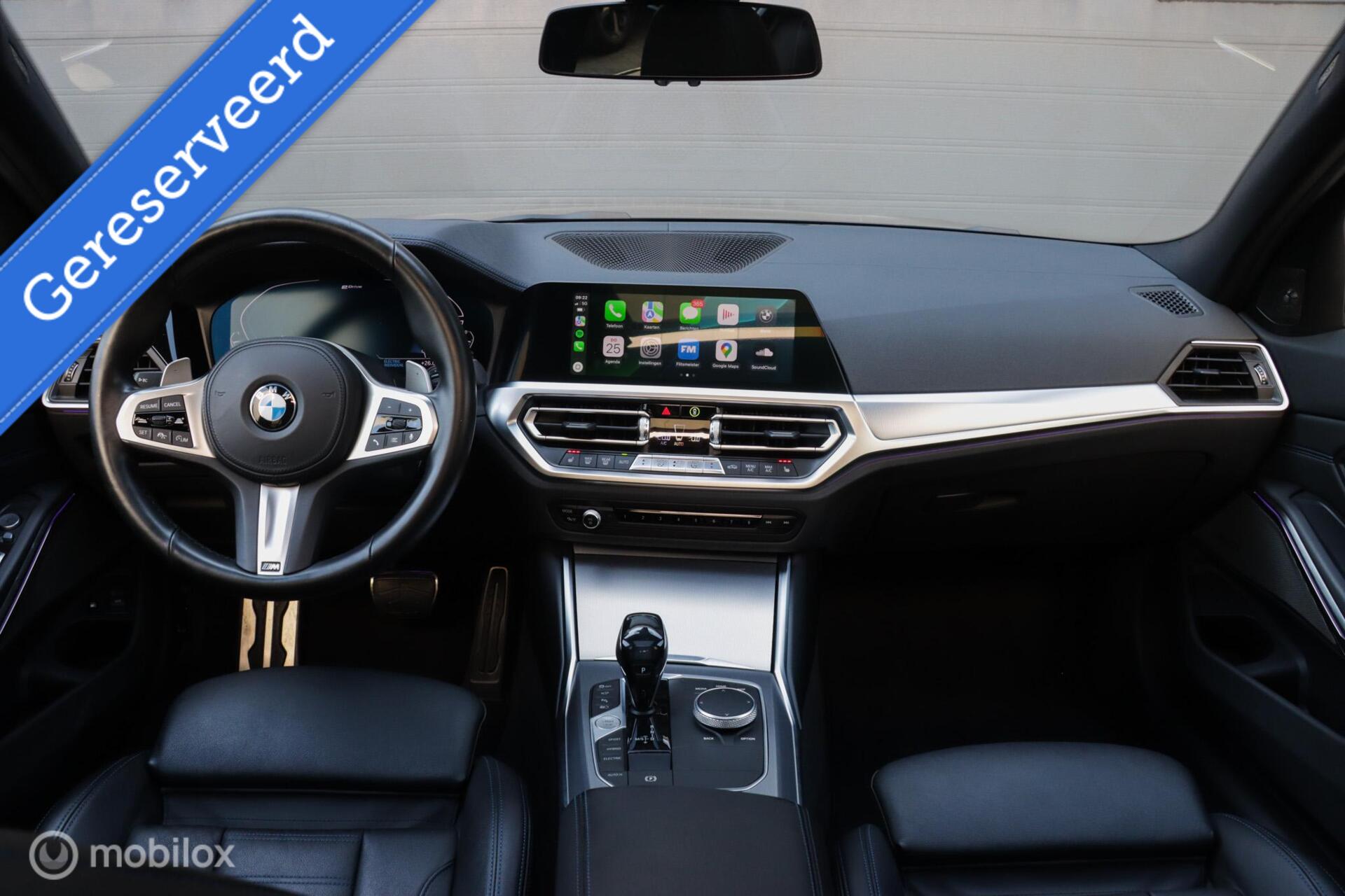 Foto van BMW 330e xDrive