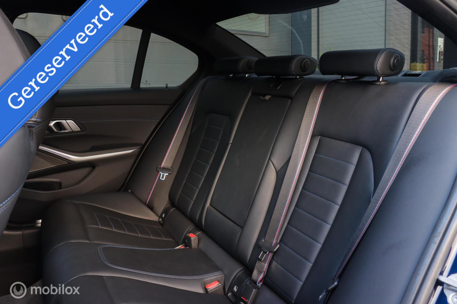 Foto van BMW 330e xDrive