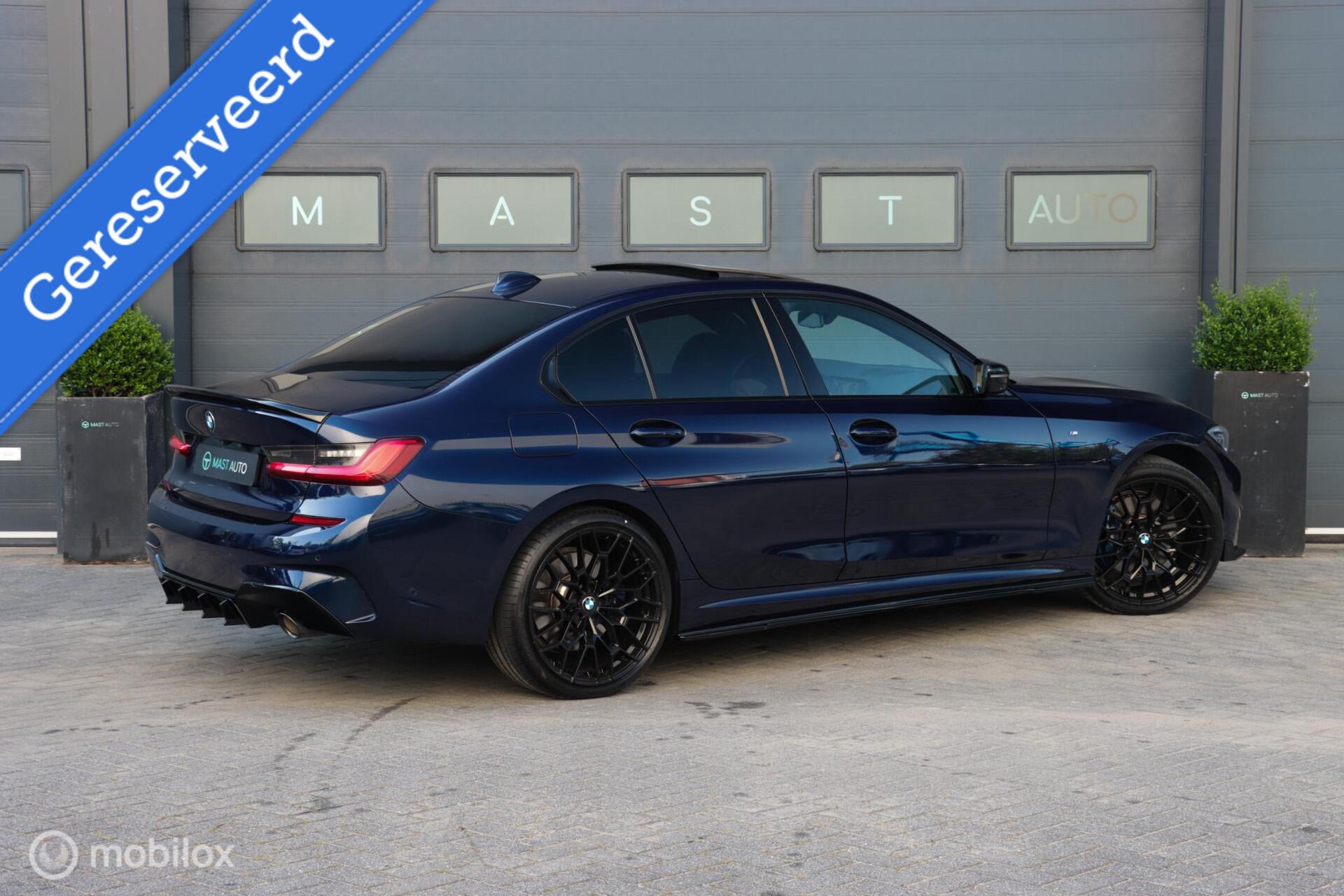 Foto van BMW 330e xDrive