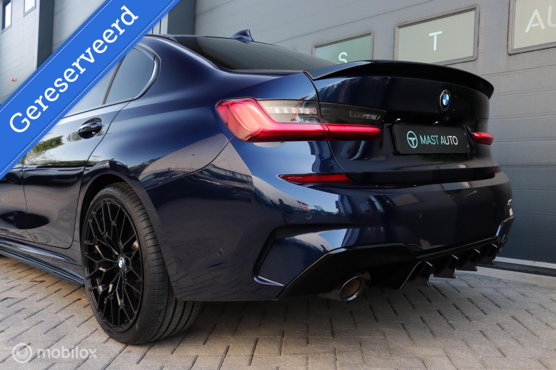 Foto van BMW 330e xDrive