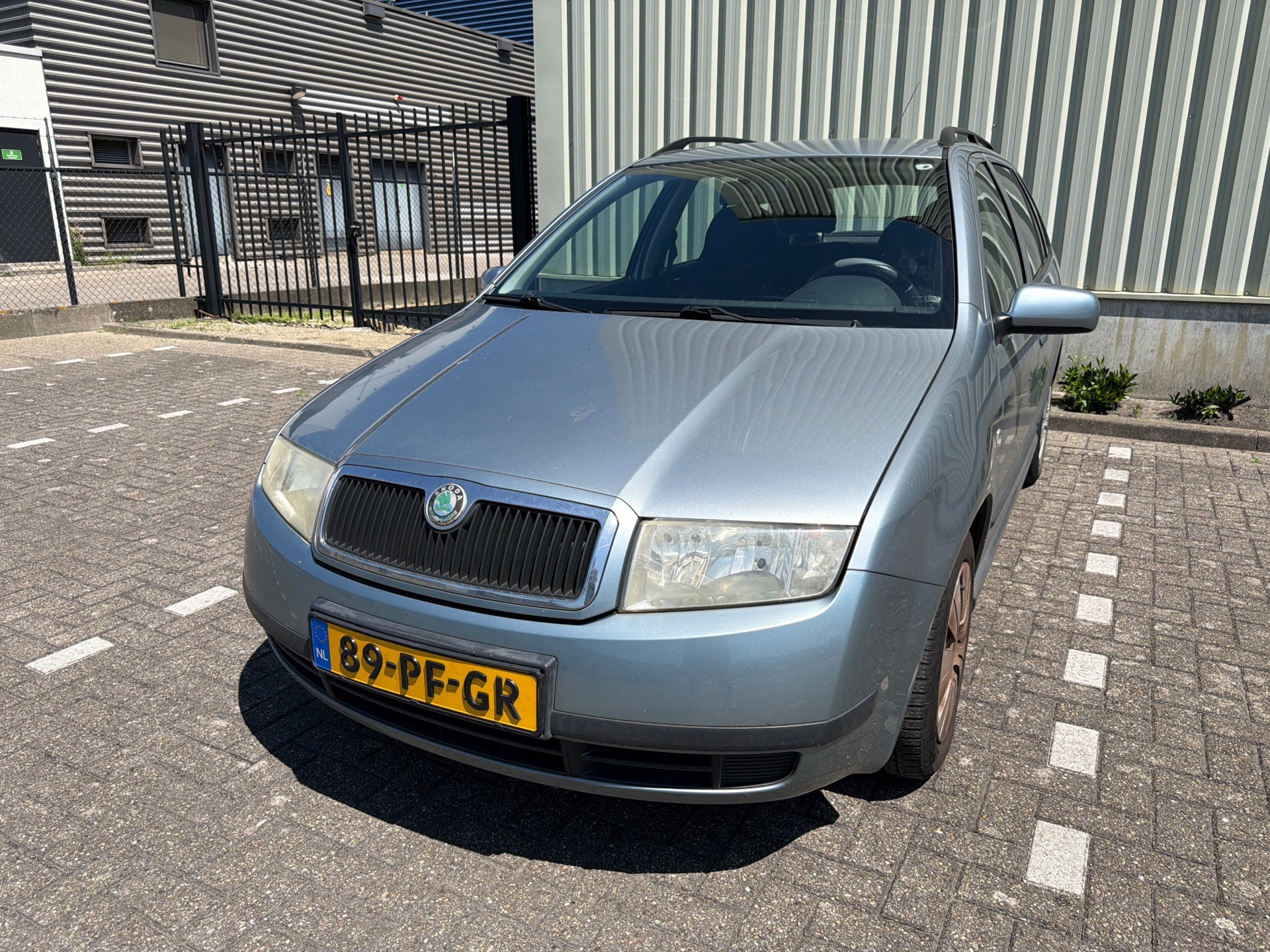 Skoda Fabia 1.4-16V Choice|Airco|Nieuwe APK 2004 - voorkant