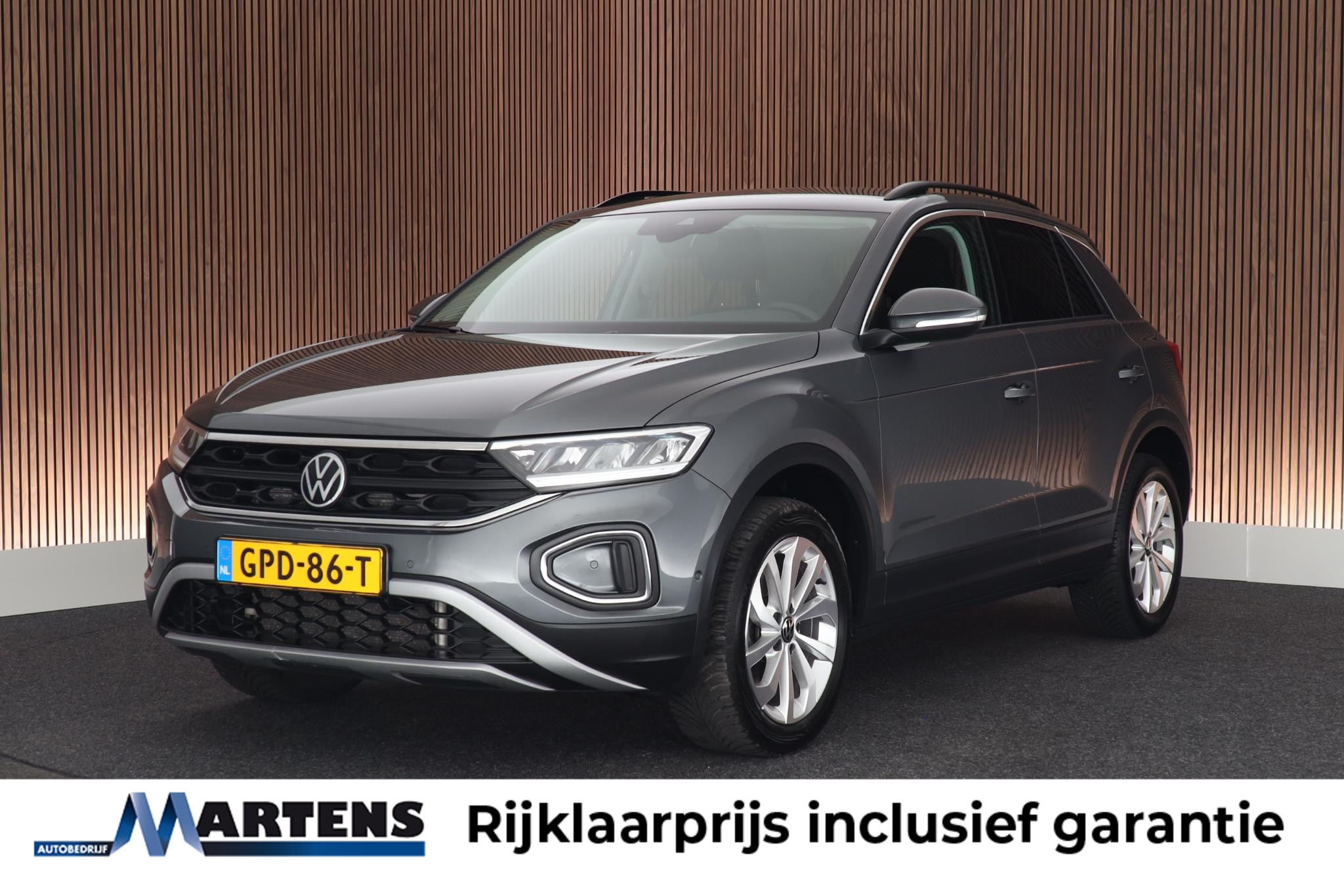 Volkswagen T-roc 1.5 TSI 150pk DSG Life Edition 2024 - voorkant