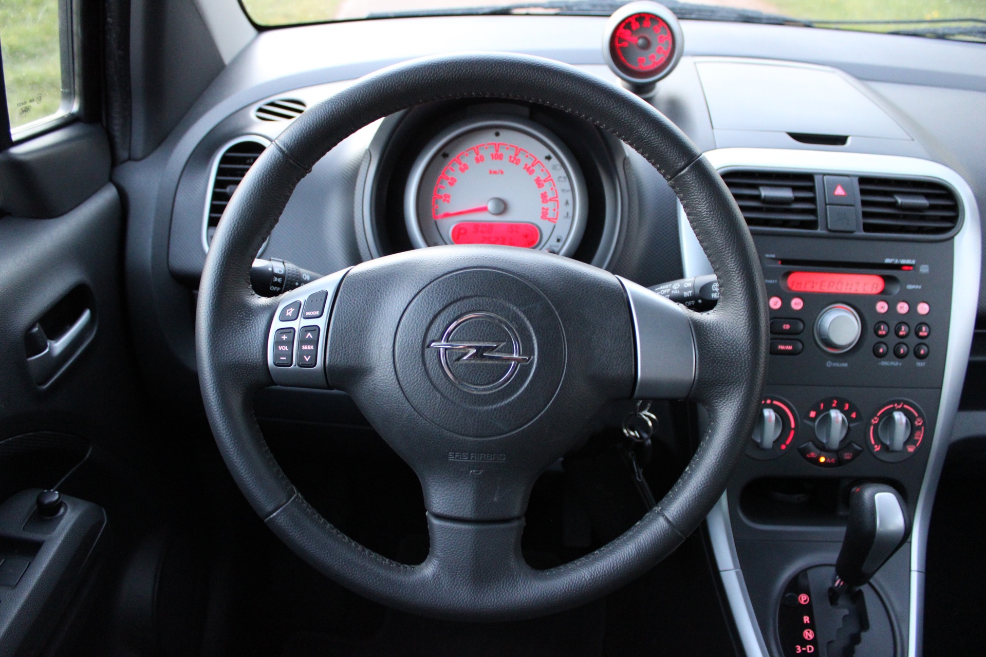Foto van Opel Agila