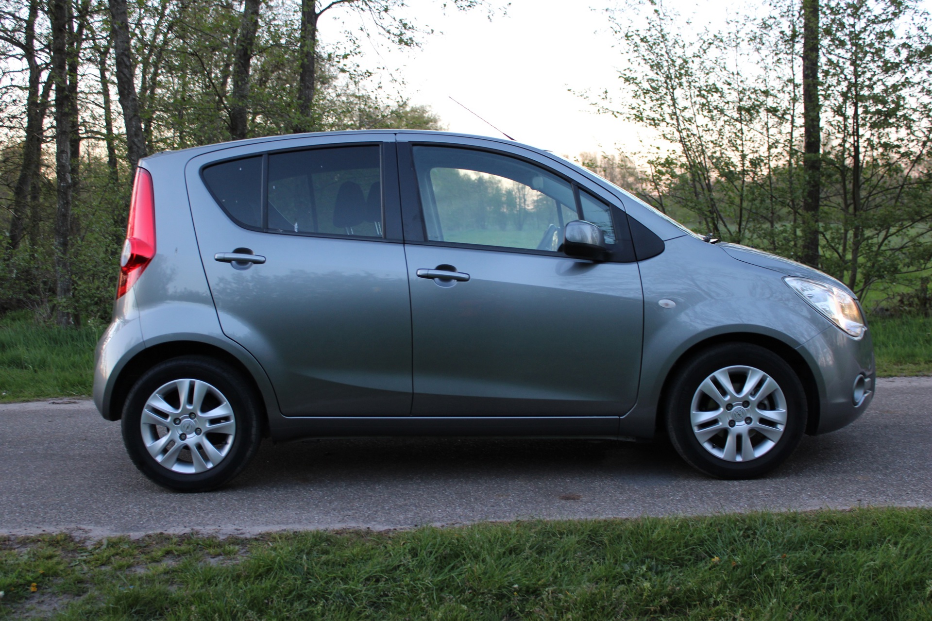 Foto van Opel Agila