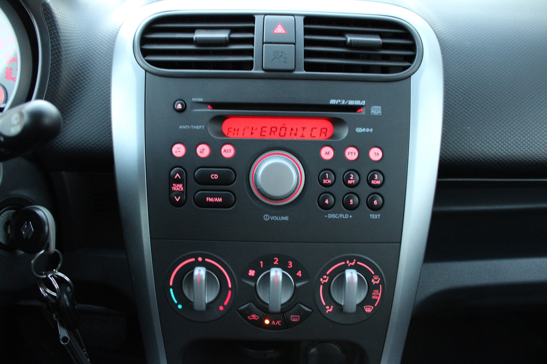 Foto van Opel Agila