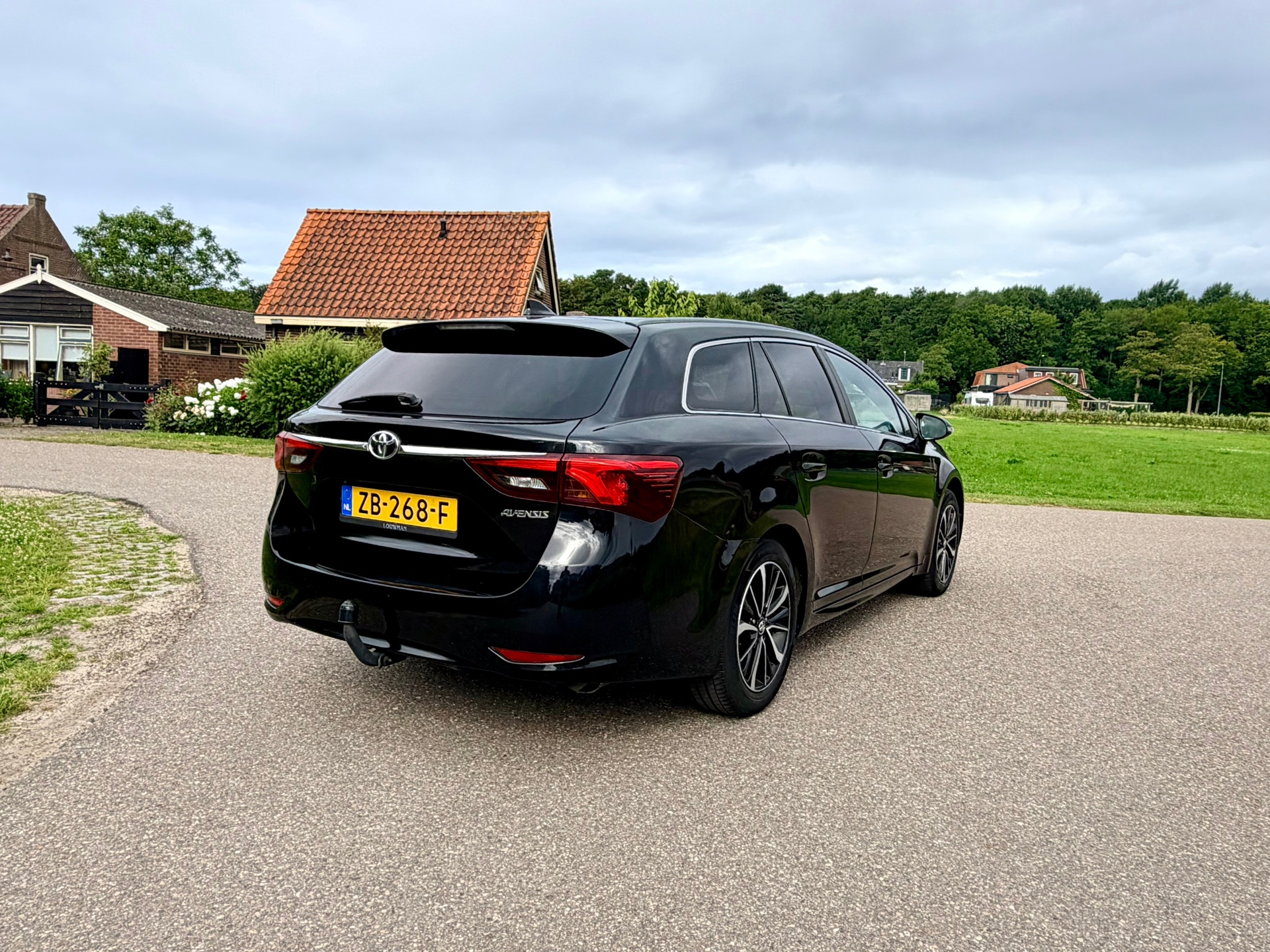 Foto van Toyota Toyota Avensis