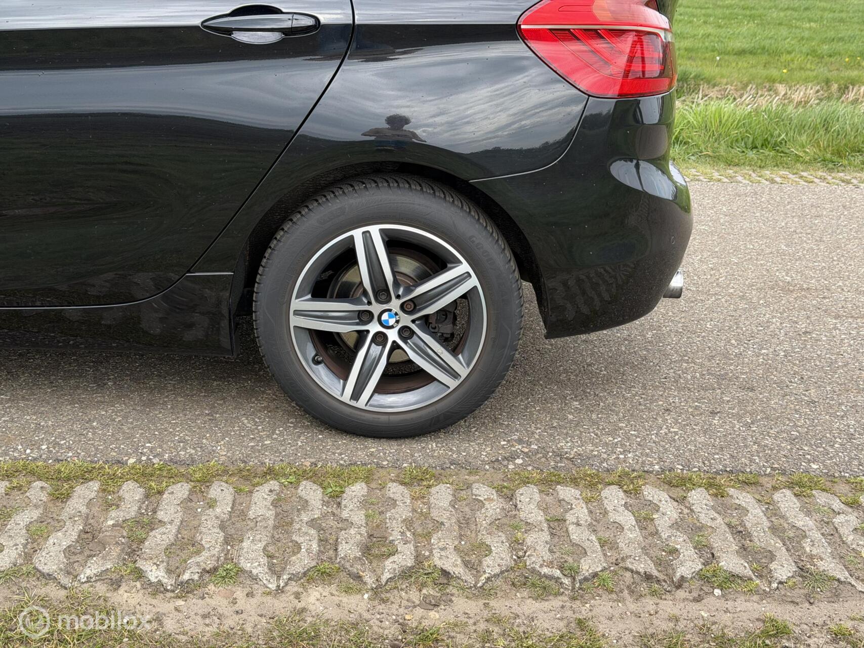 Foto van BMW 218i Active Tourer