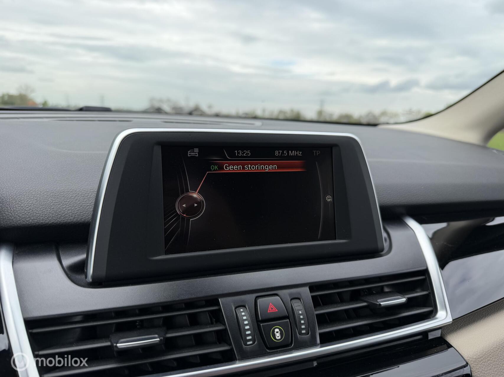 Foto van BMW 218i Active Tourer