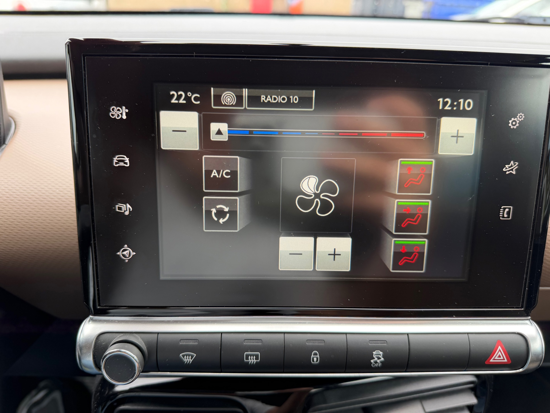 Foto van Citroen C4 Cactus