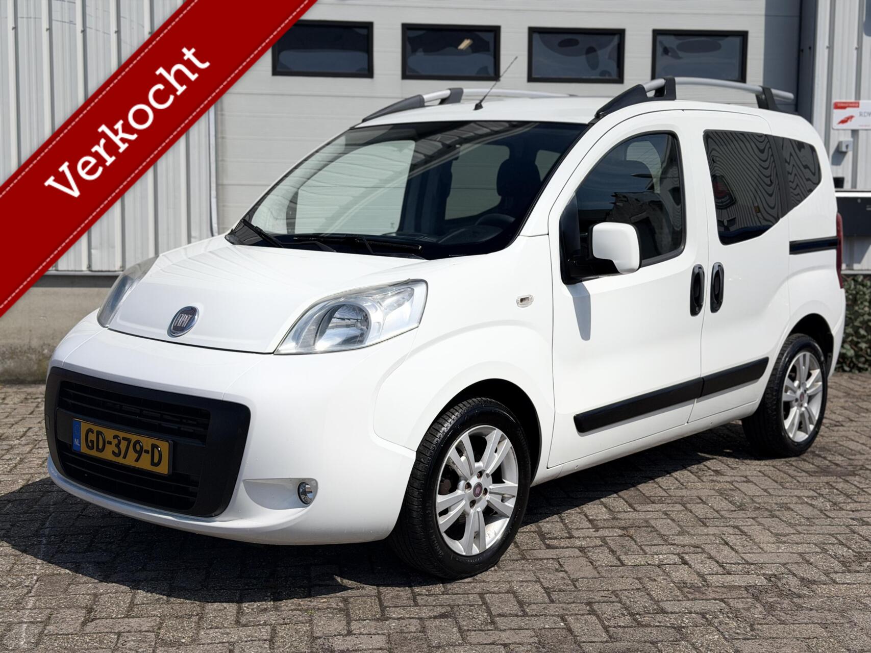 Fiat Qubo 1.4 Dynamic 2011 - voorkant