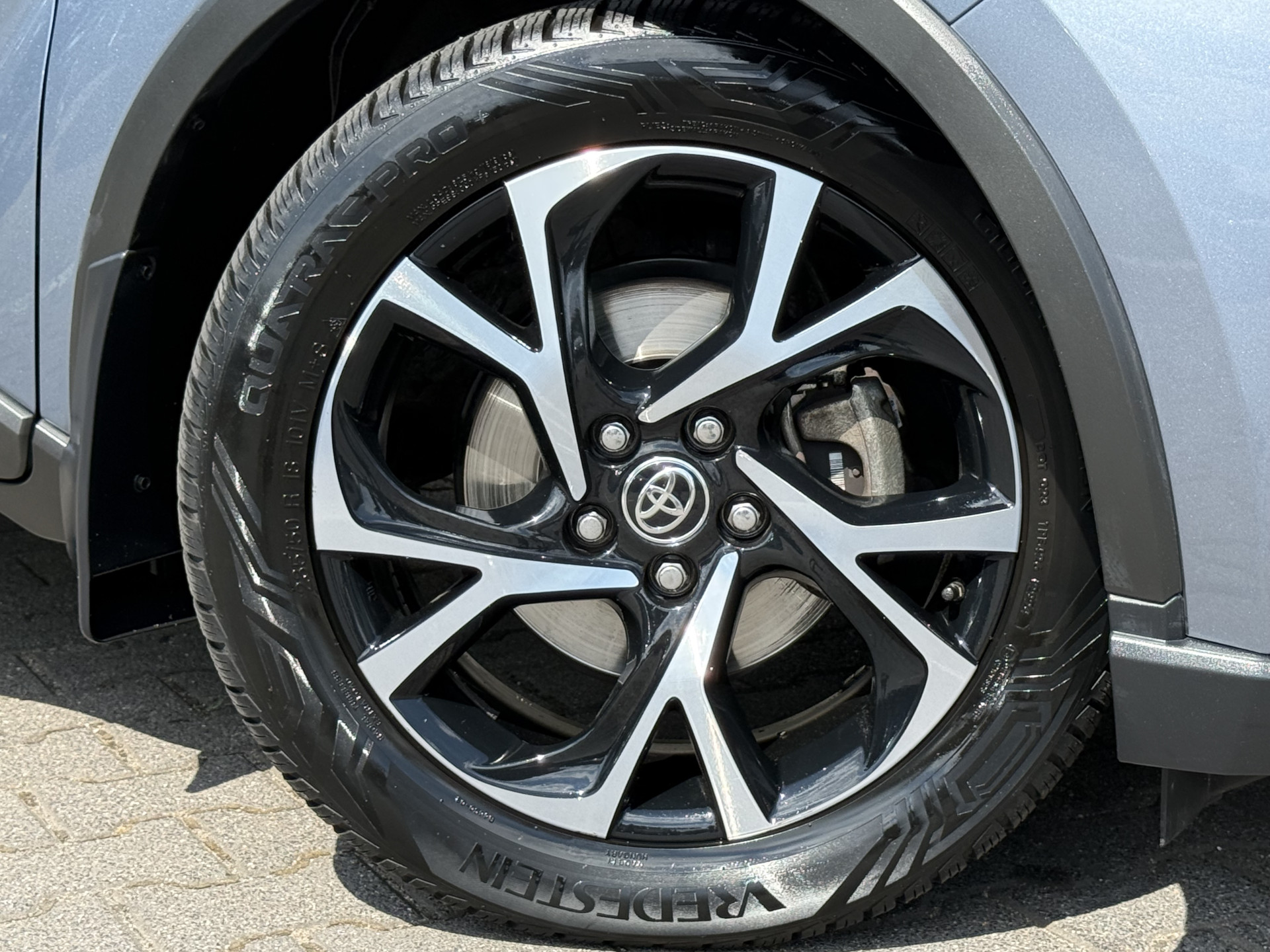 Foto van Toyota Toyota C-hr