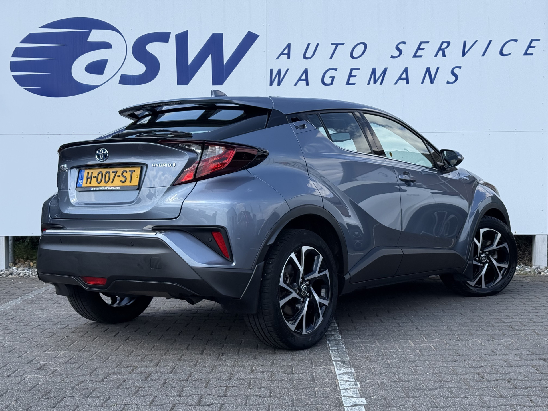 Foto van Toyota Toyota C-hr