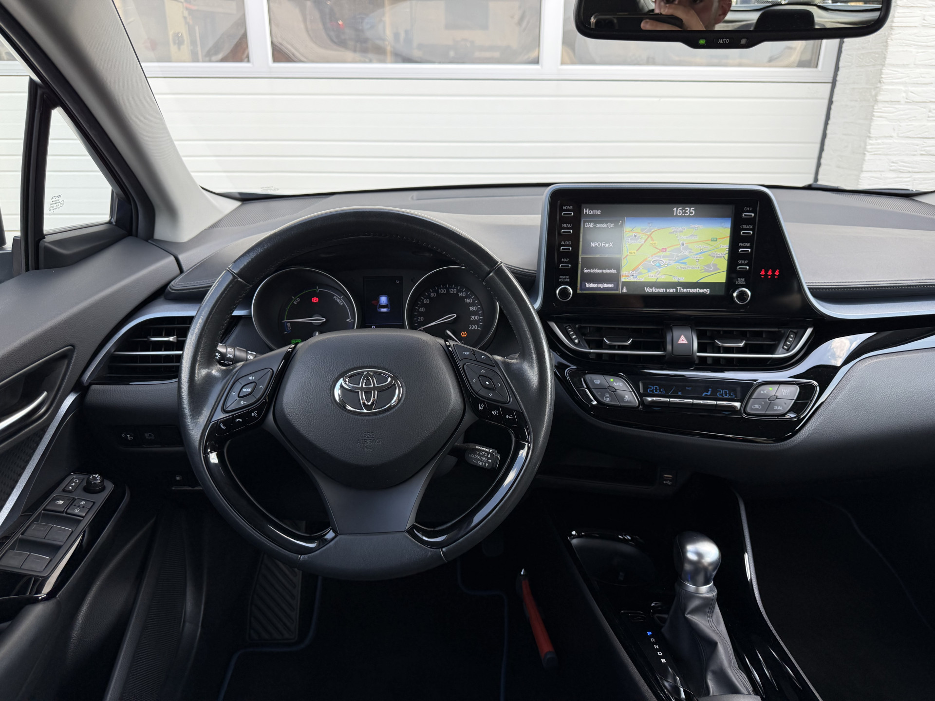 Foto van Toyota Toyota C-hr