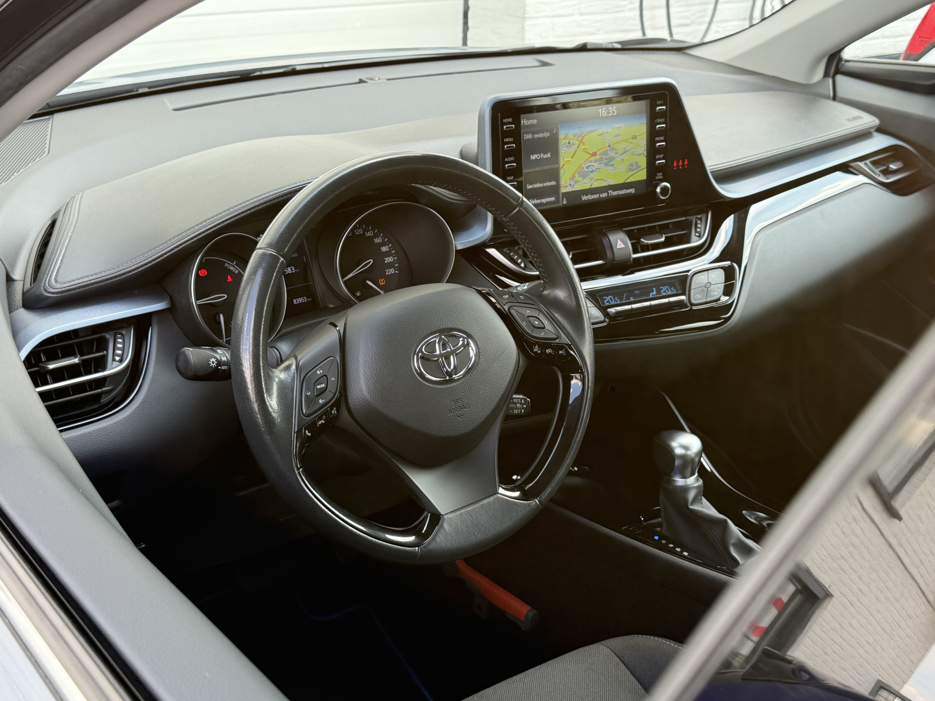 Foto van Toyota Toyota C-hr