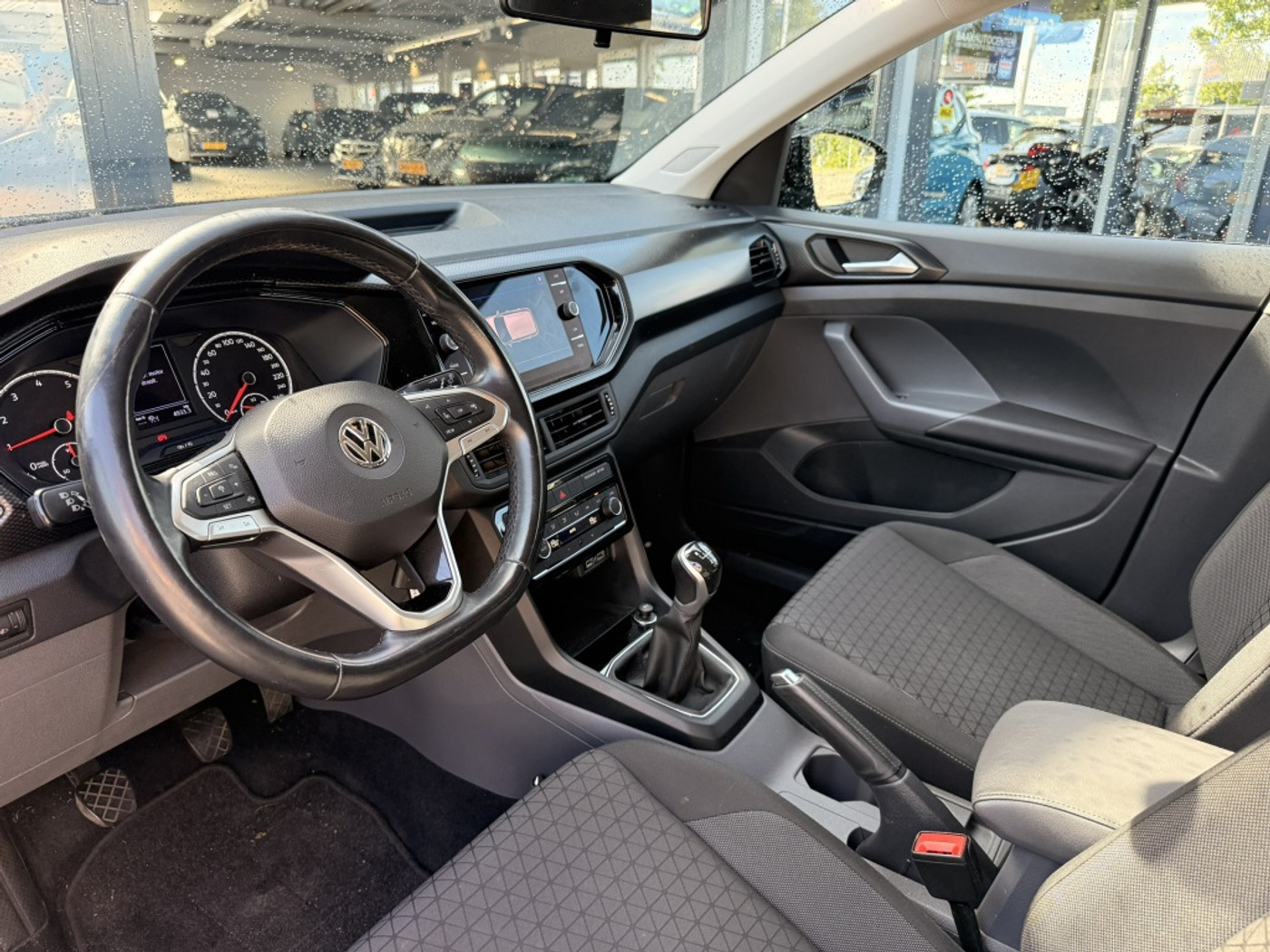Foto van Volkswagen T-cross