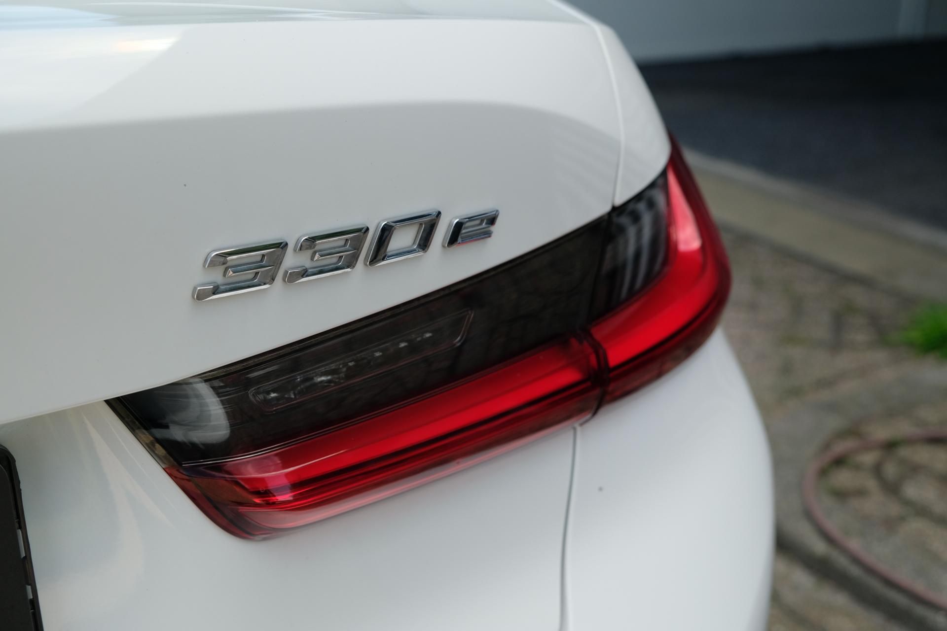 Foto van BMW 330e