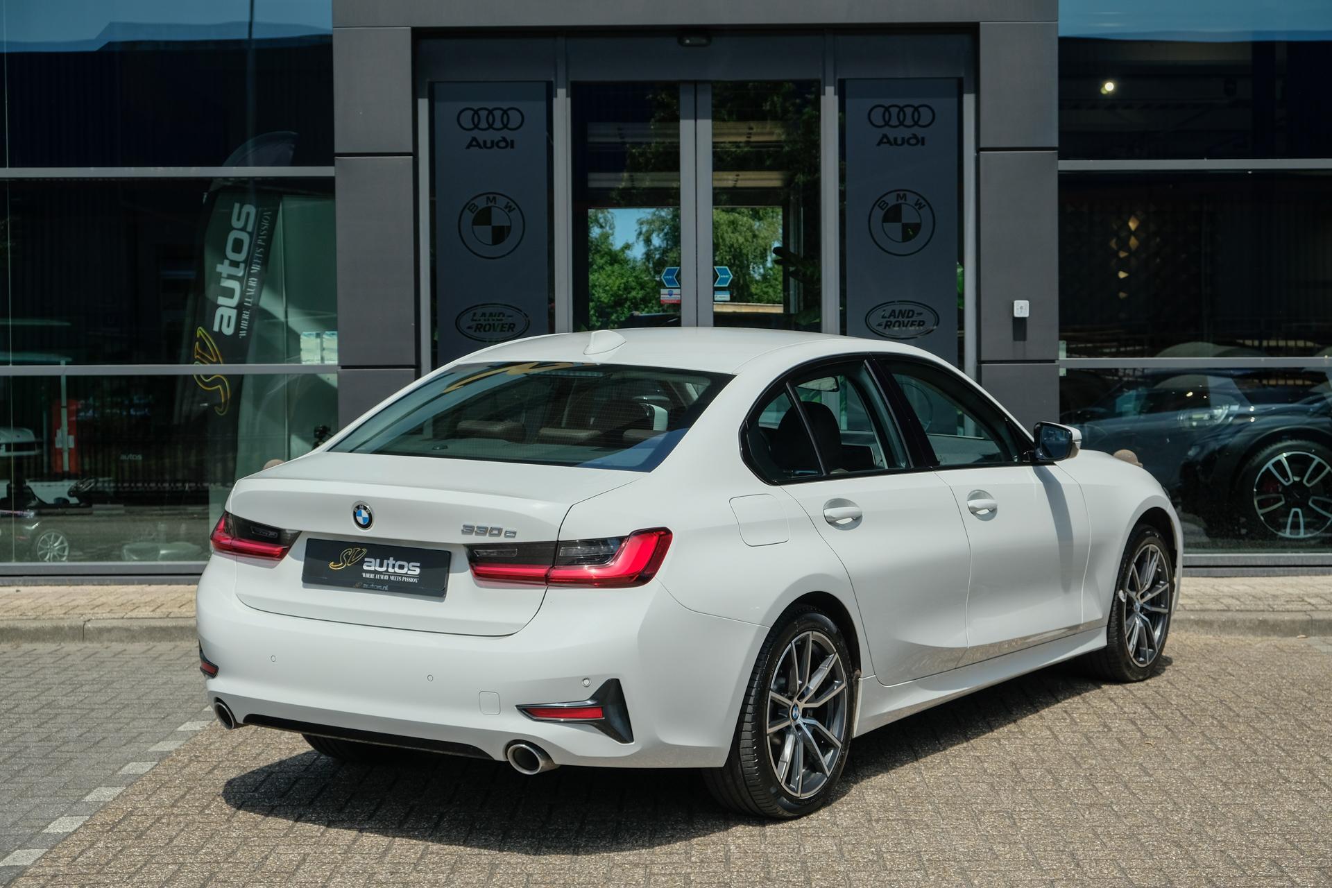 Foto van BMW 330e