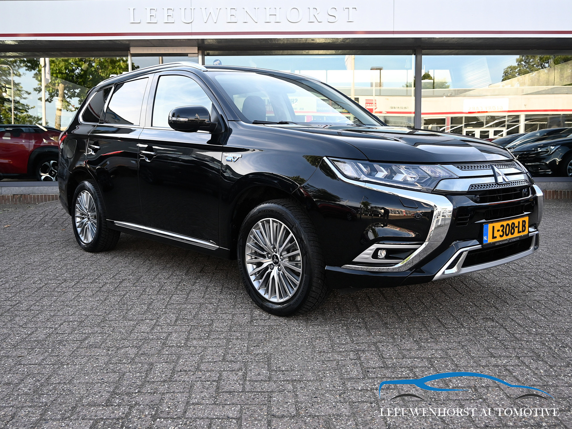 Foto van MITSUBISHI MITSUBISHI OUTLANDER