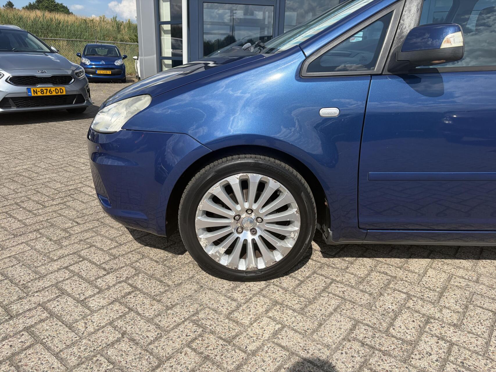 Foto van Ford C-max