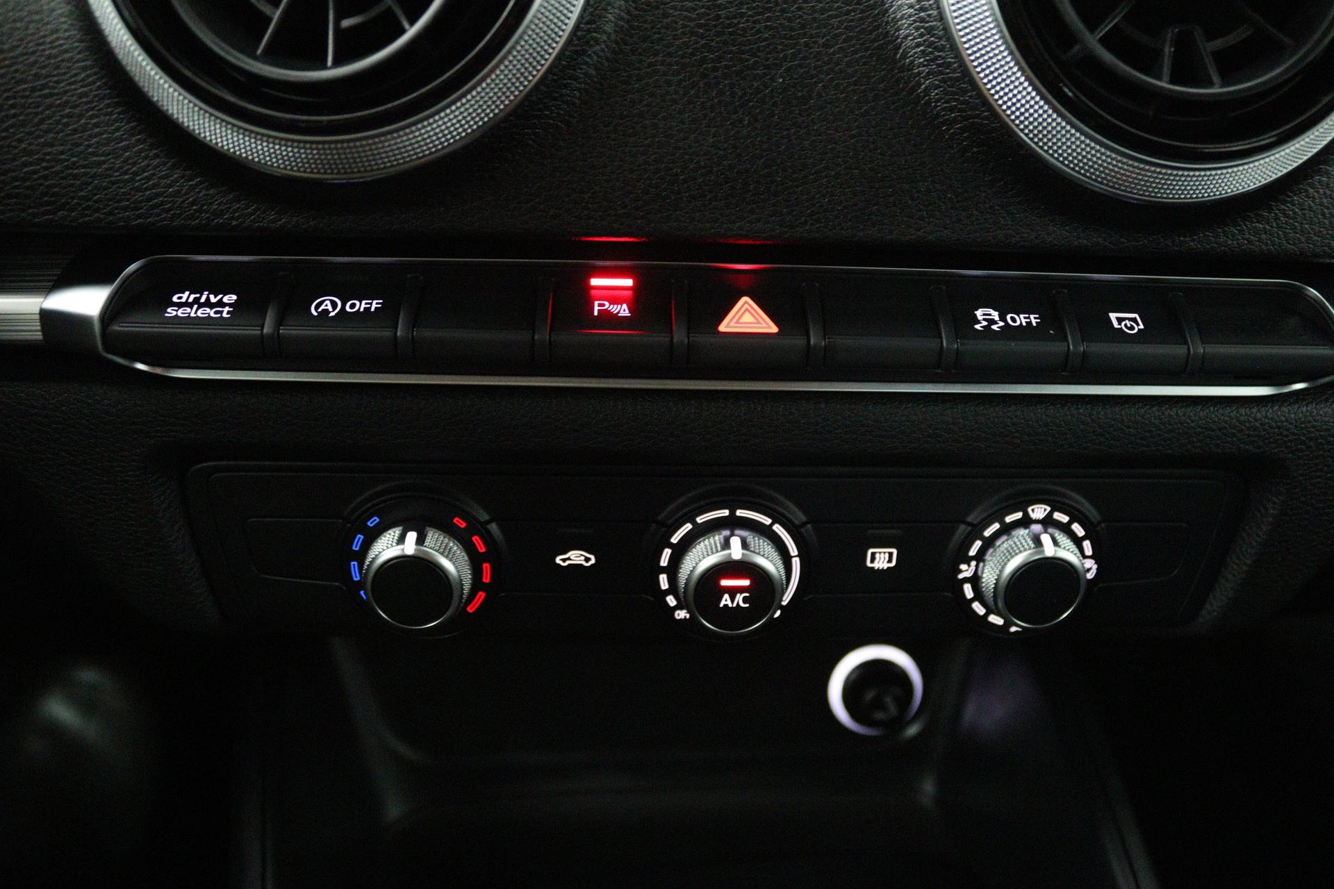 Foto van Audi A3 Limousine