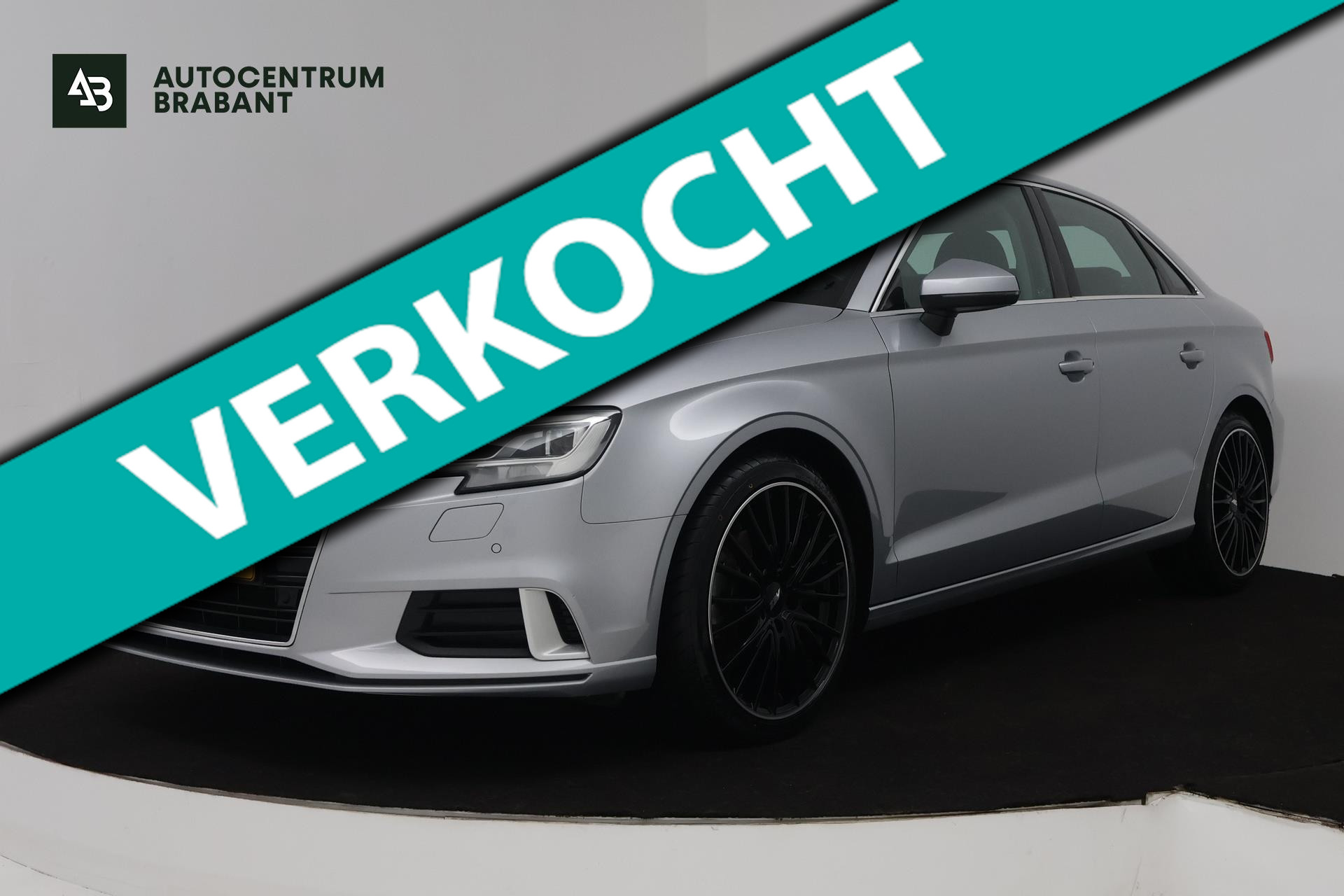 Audi A3 Limousine 1.5 TFSI CoD Sport Lease Edition (AUTOMAAT, CRUISE CONTROL, NAVIGATIE, LEER, PARKEERSENSOREN) 2018 - voorkant