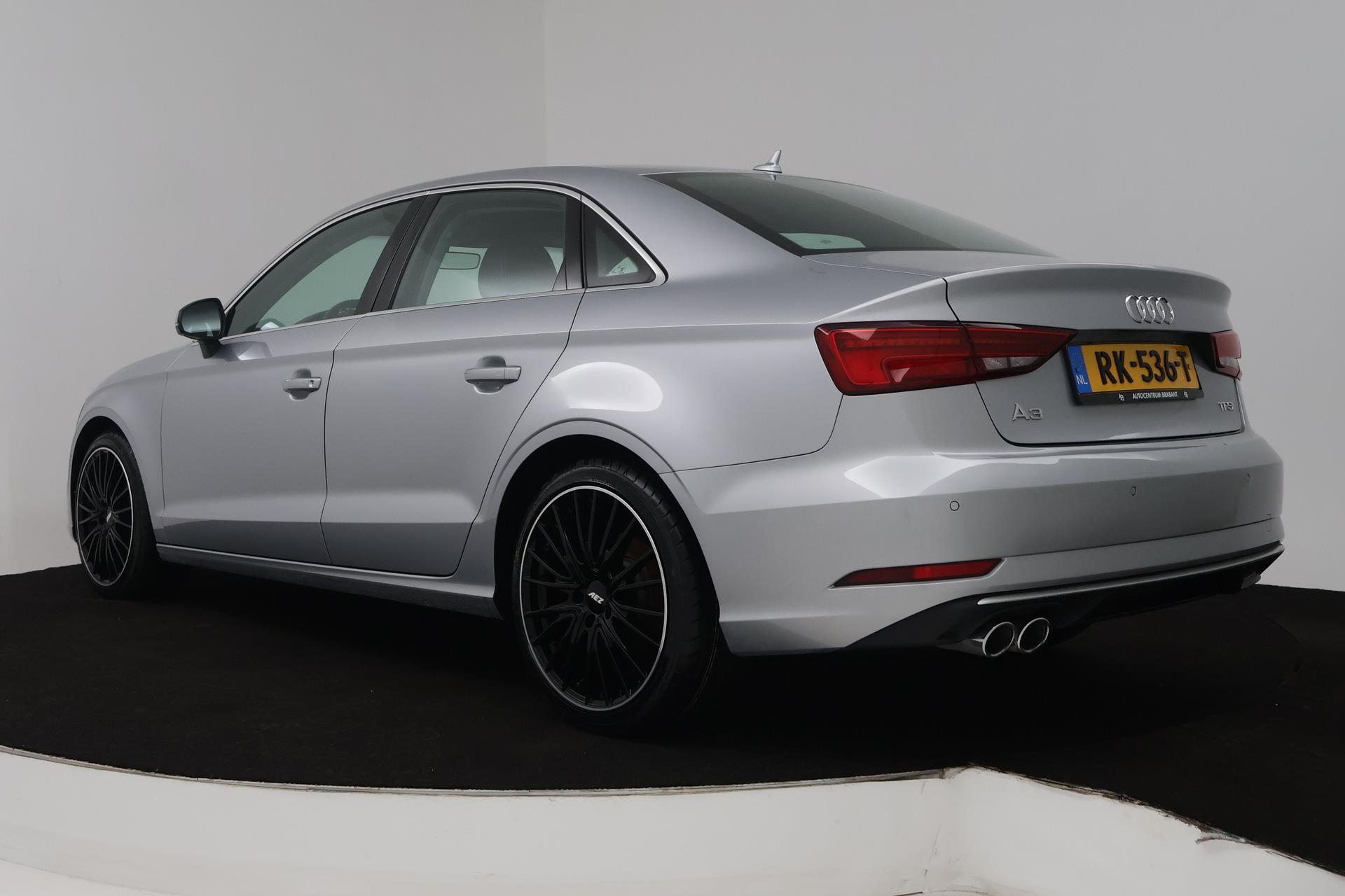 Foto van Audi A3 Limousine