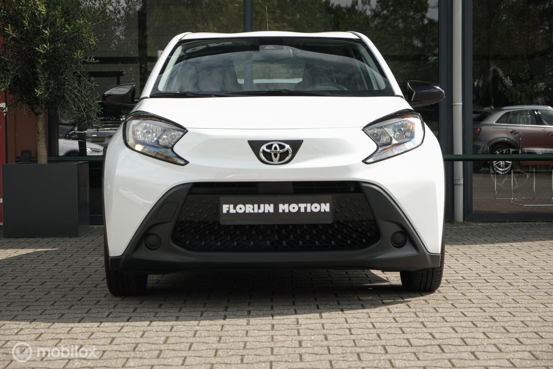 Foto van Toyota Toyota Aygo X