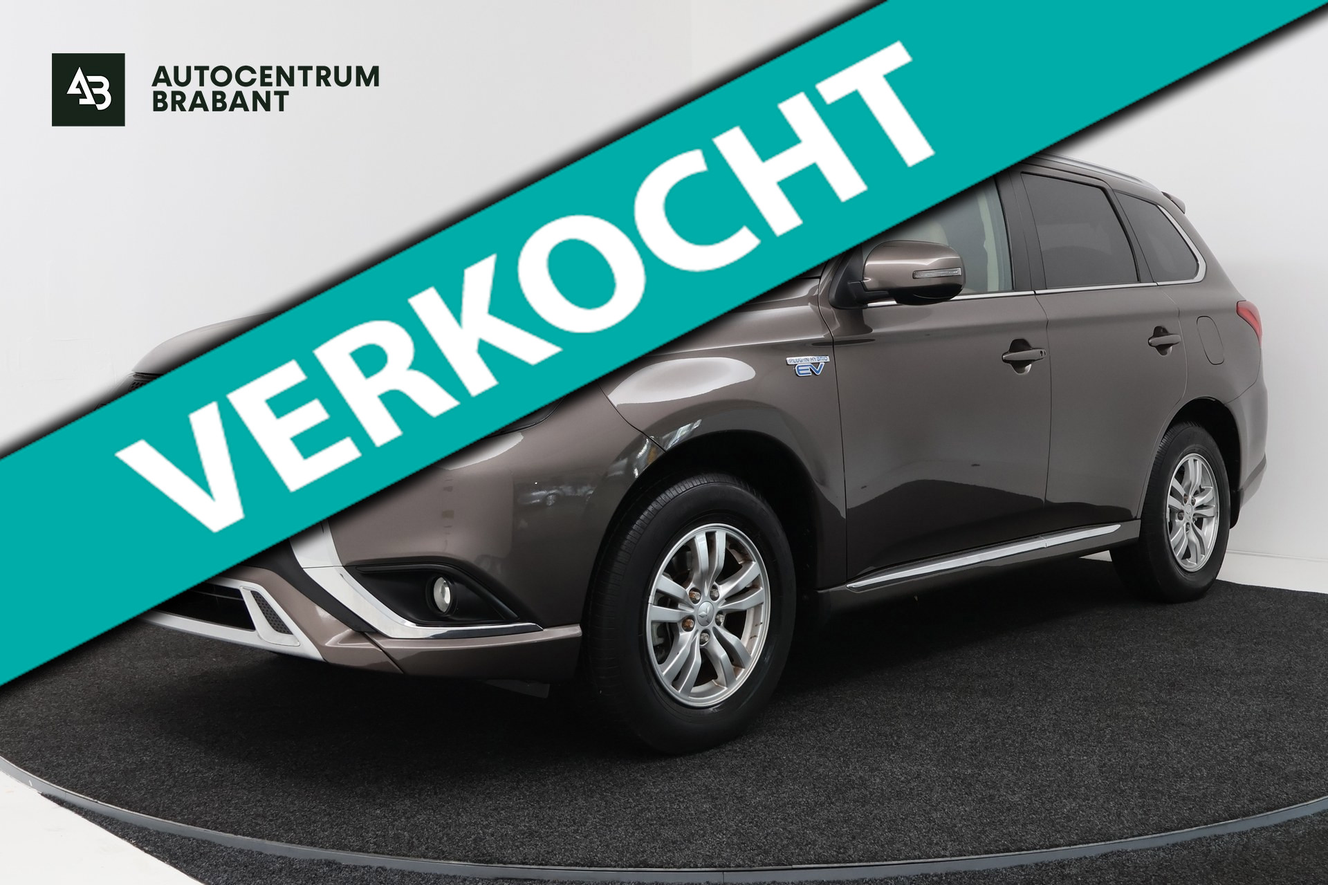 Foto van MITSUBISHI MITSUBISHI OUTLANDER