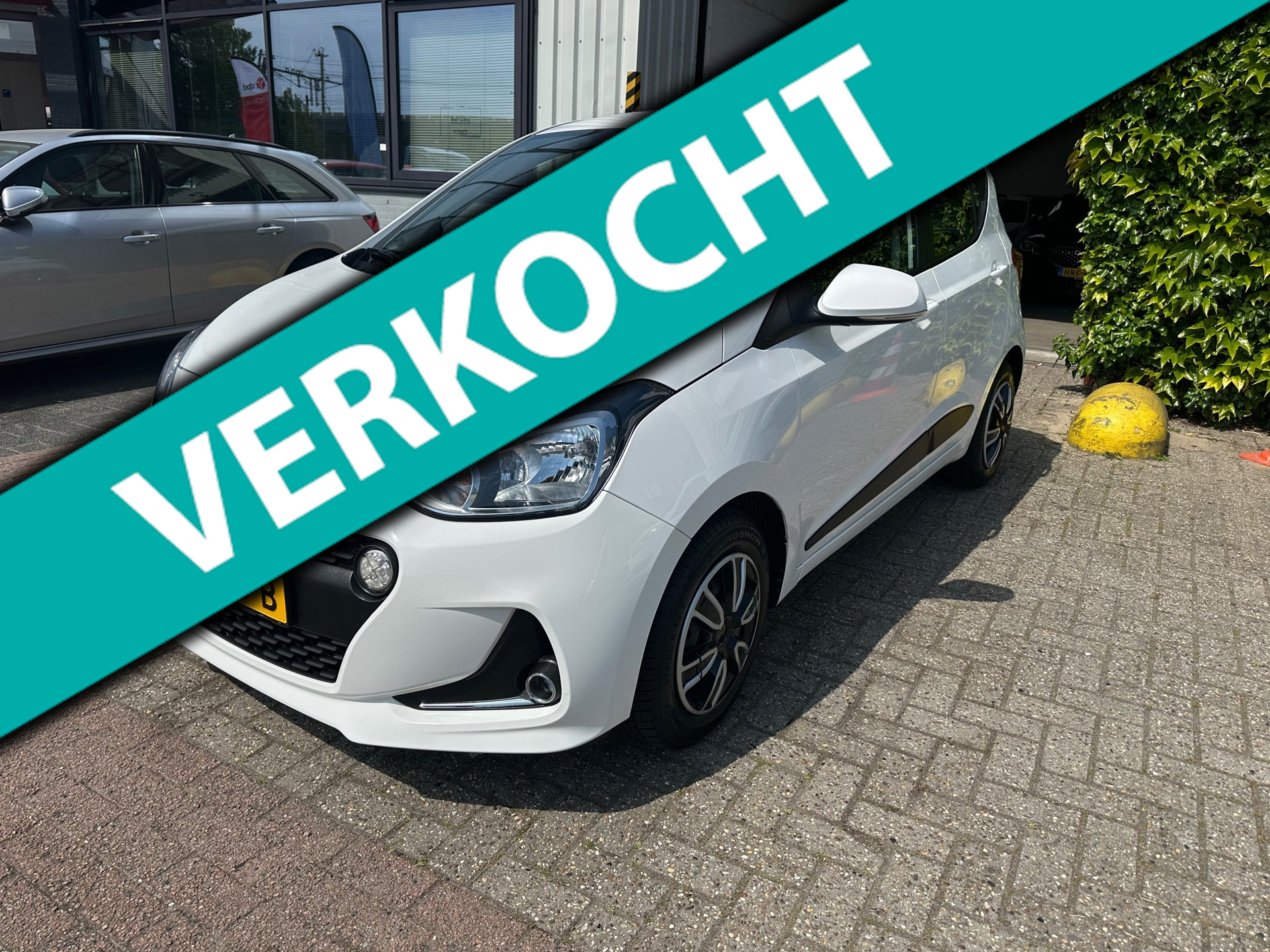 Hyundai I10 1.2i AUTOMAAT 2019 - voorkant