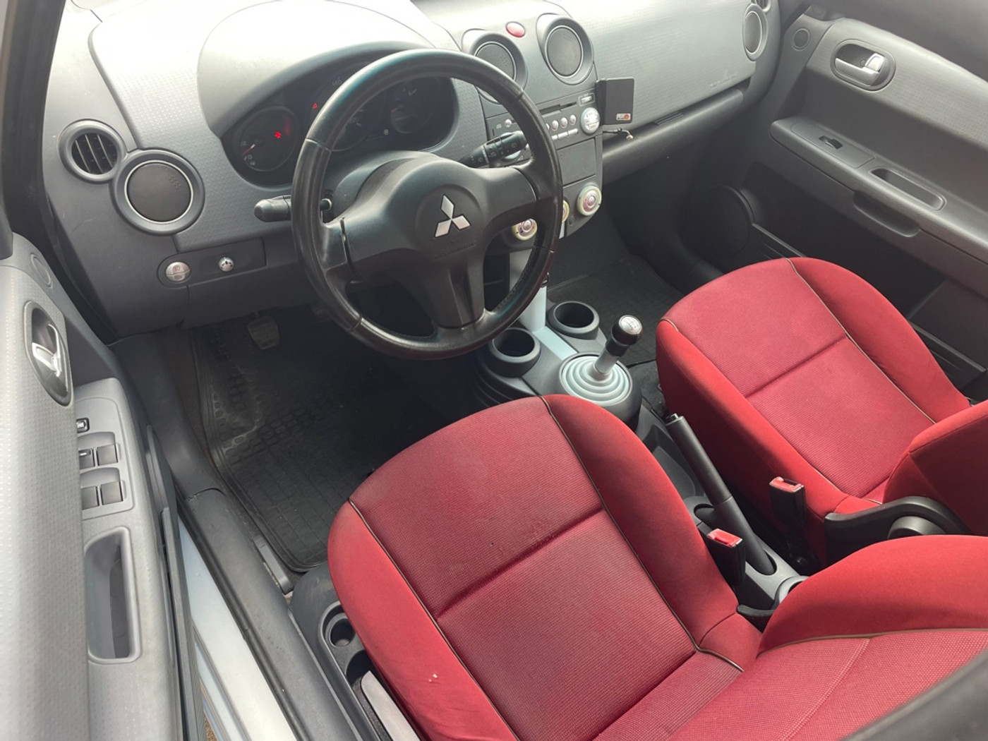 Foto van Mitsubishi Mitsubishi Colt