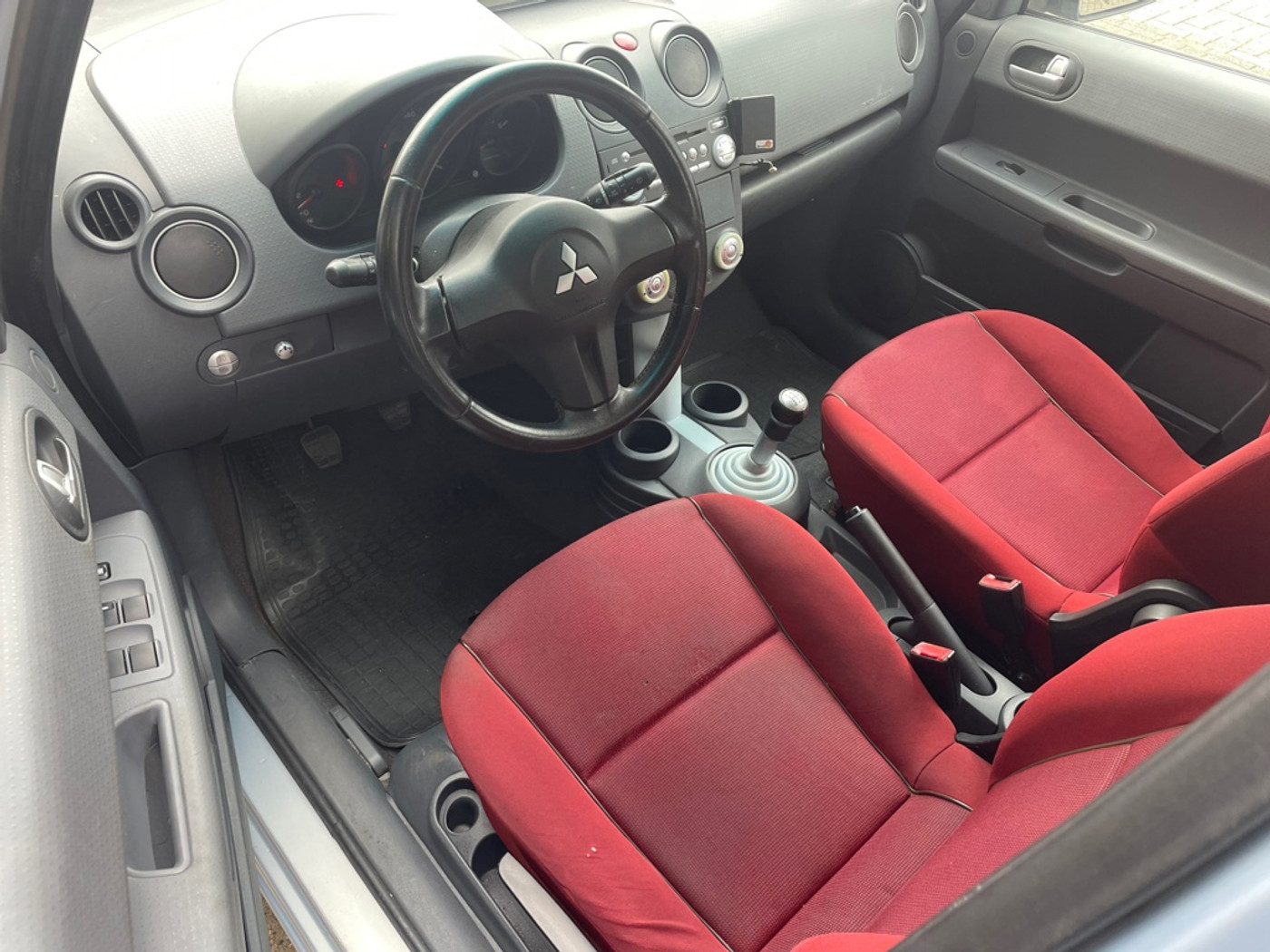 Foto van Mitsubishi Mitsubishi Colt