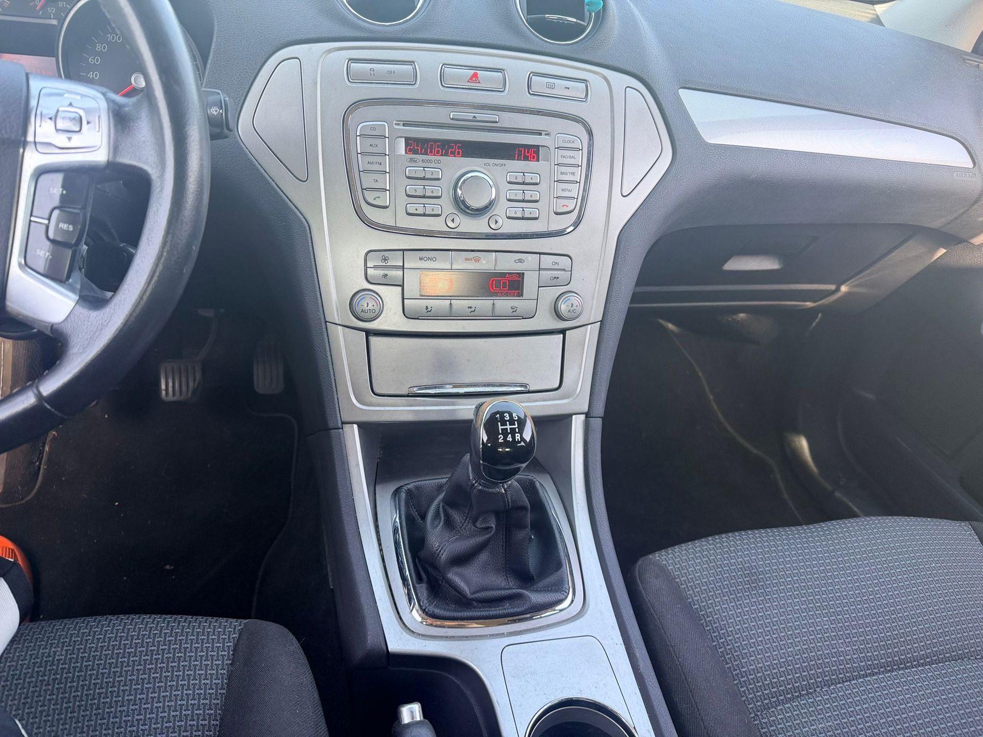 Foto van Ford Mondeo
