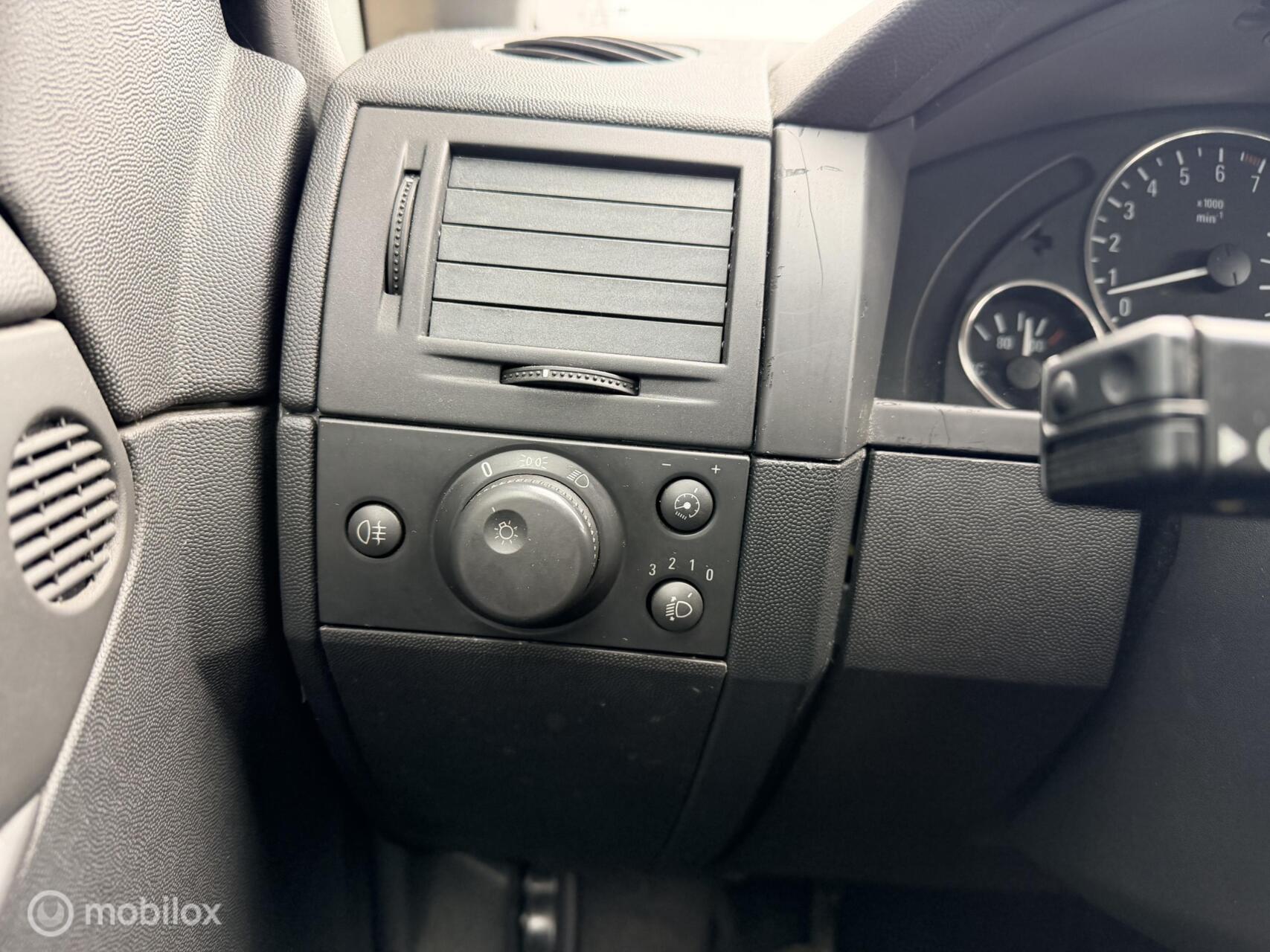 Foto van Opel Meriva-a