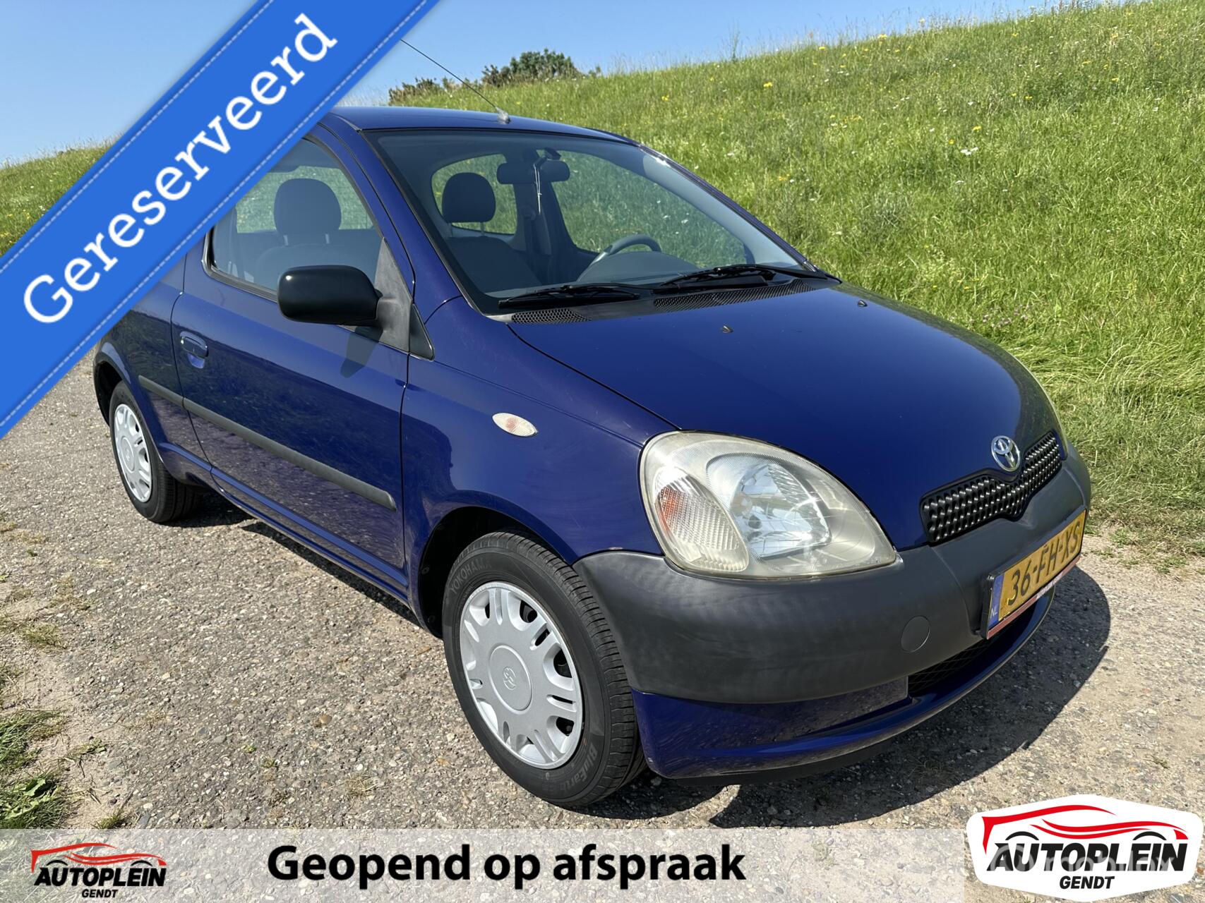 Toyota Toyota Yaris 1.0-16V VVT-i Terra 2000 - voorkant