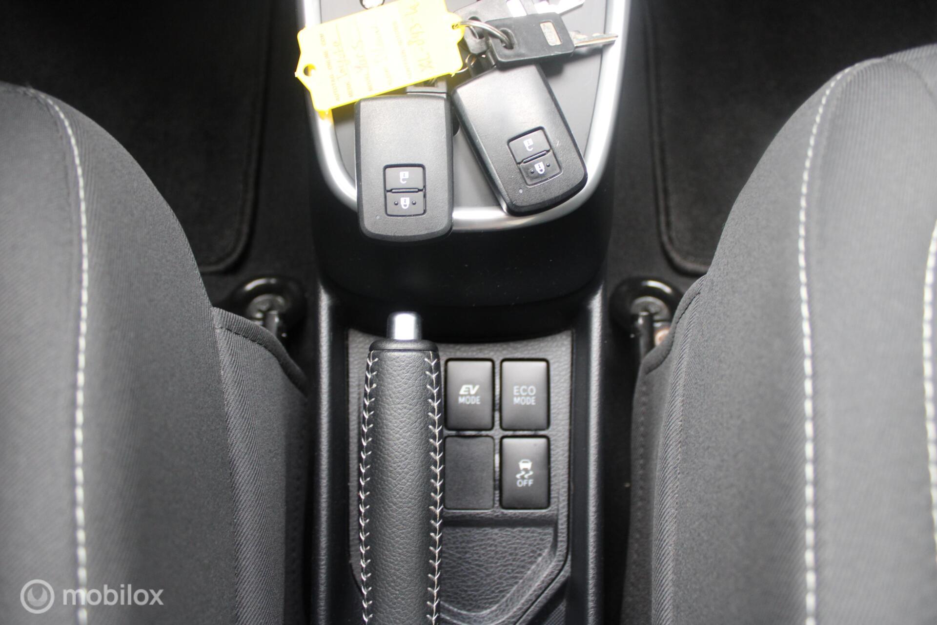 Foto van Toyota Toyota Yaris Hybrid