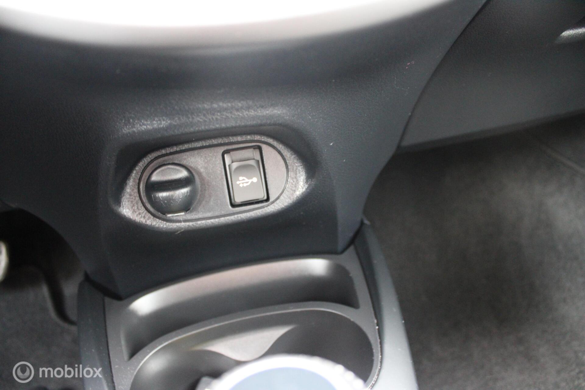 Foto van Toyota Toyota Yaris Hybrid