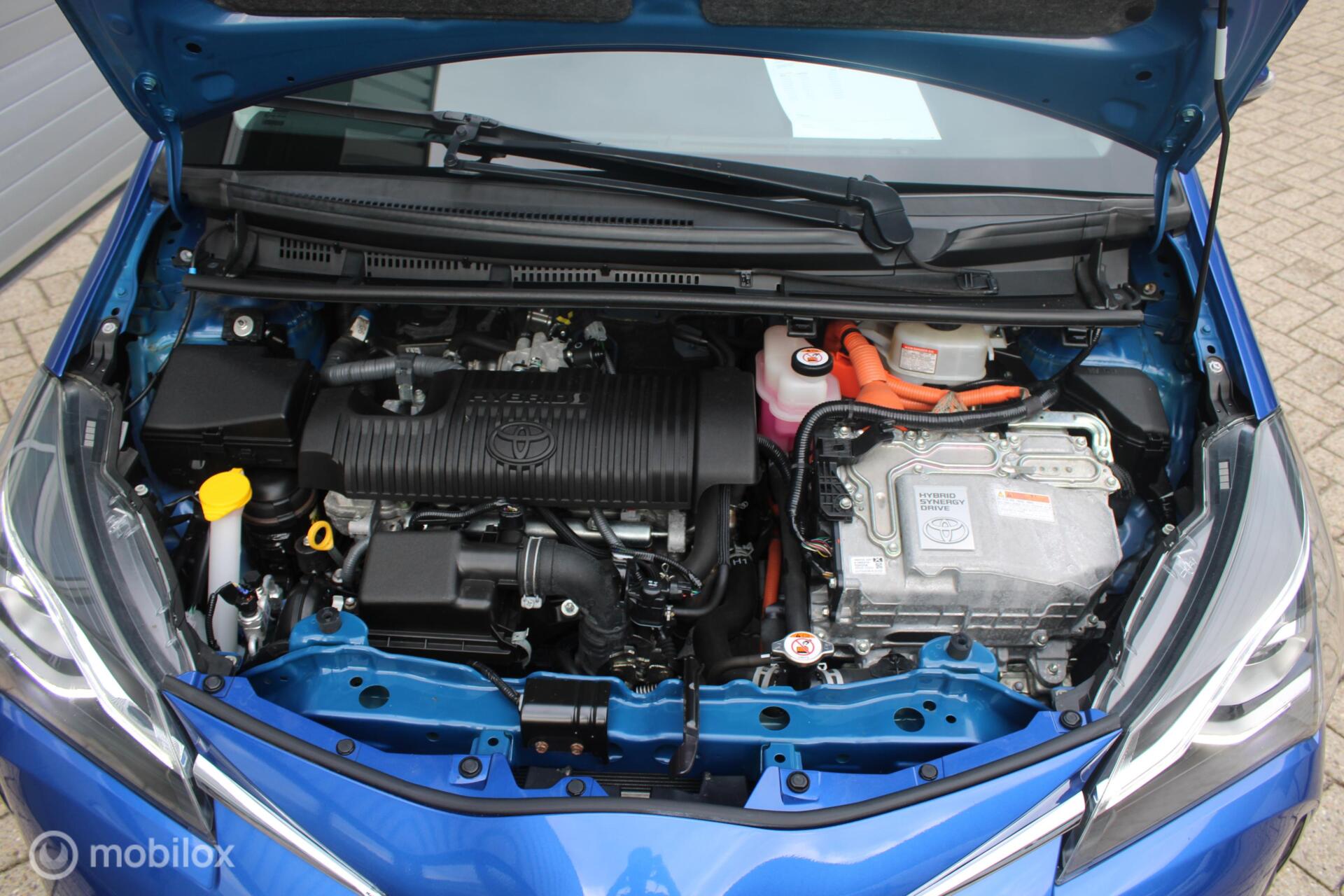 Foto van Toyota Toyota Yaris Hybrid