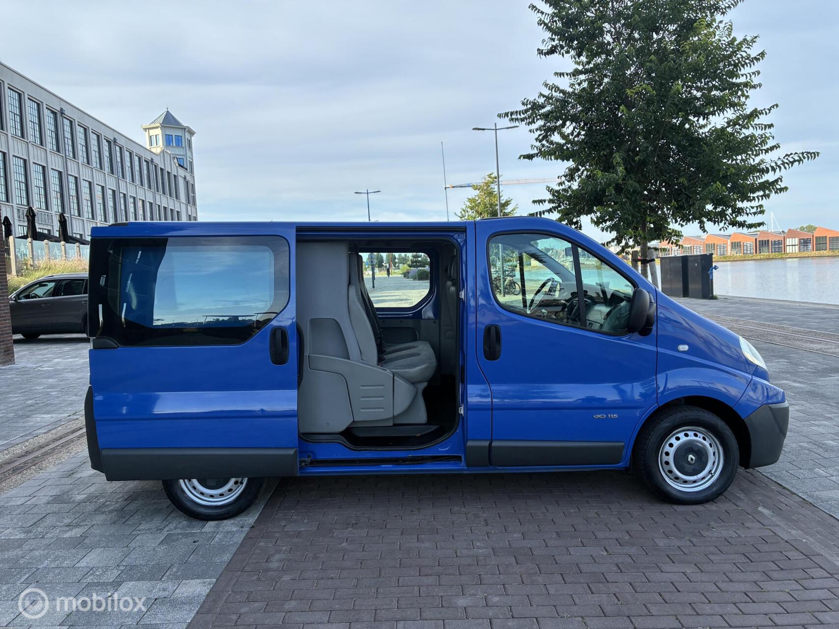 Foto van Renault Trafic T27 L1/h1 2.0 Dci 84kw E4 DC Gruau