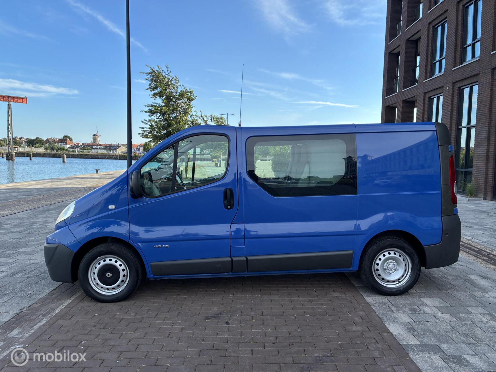 Foto van Renault Trafic T27 L1/h1 2.0 Dci 84kw E4 DC Gruau