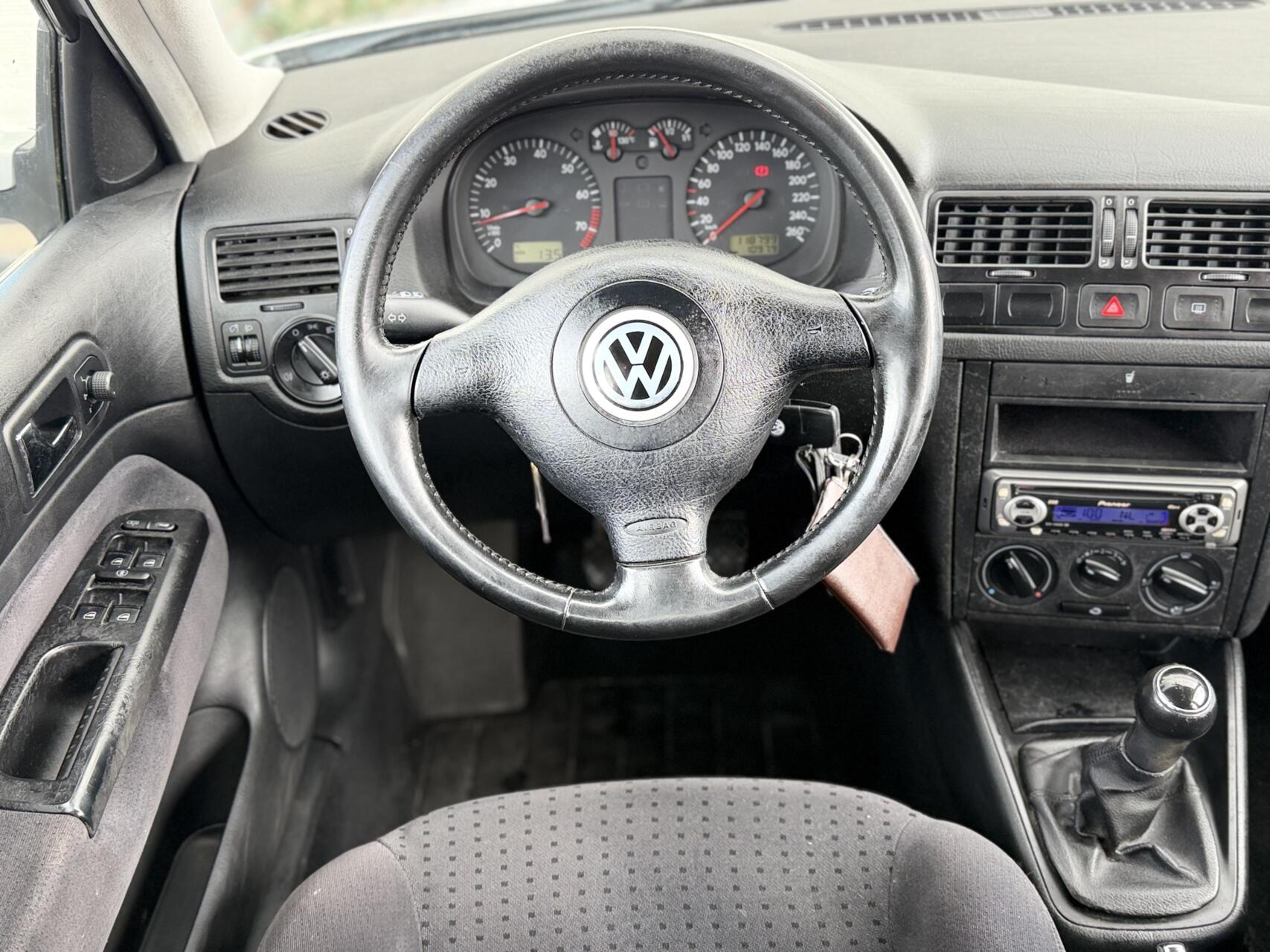 Foto van Volkswagen Bora