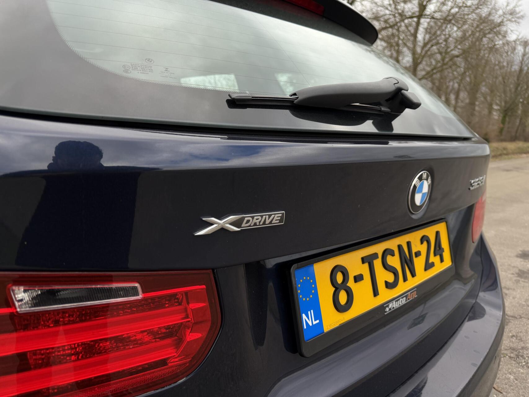 Foto van BMW 328i xDrive